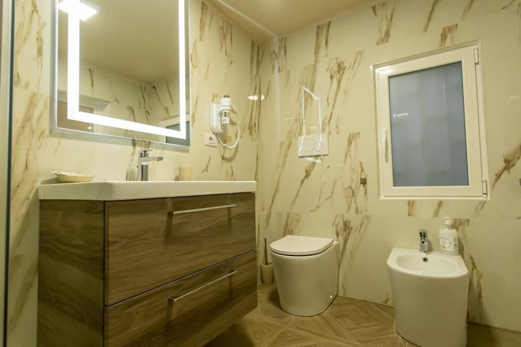 san blas apartment en Bari — bathroom