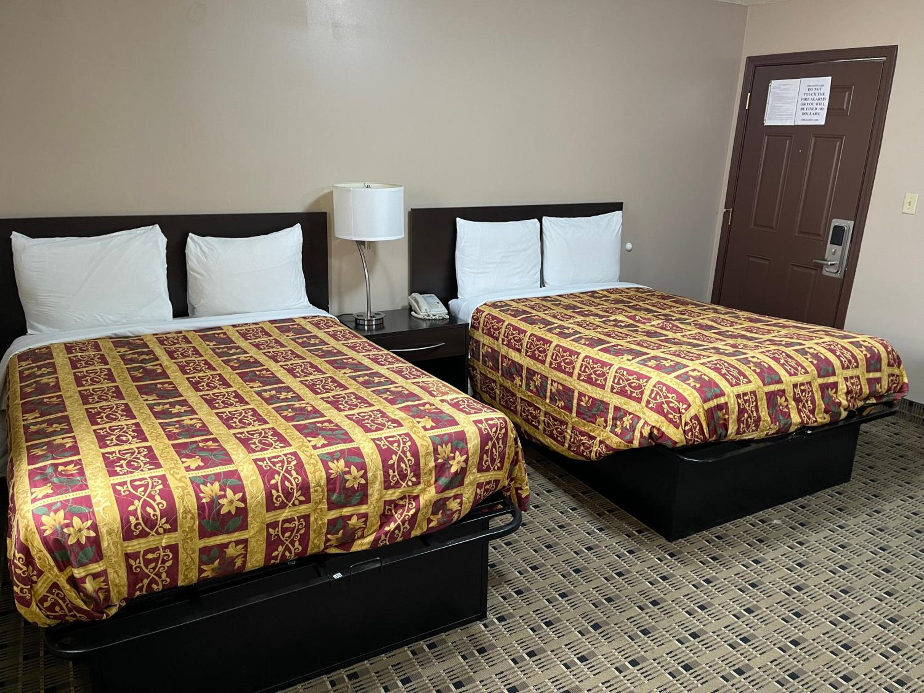 Economy Inn & Suites