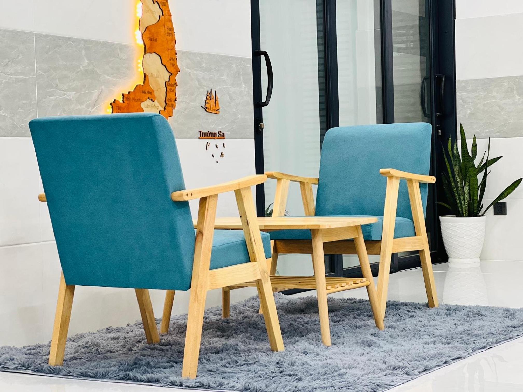 ALOHA SAIGON PREMIUM HOSTEL by Local Travel Experts - Newly opened, Less-touristy location, Spacious rooms, Glass shower bathroom, Free breakfast & Walking