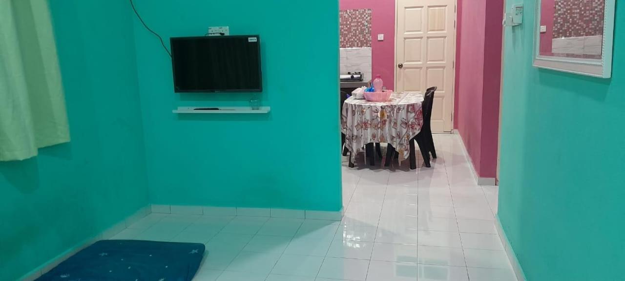 Izzati Homestay
