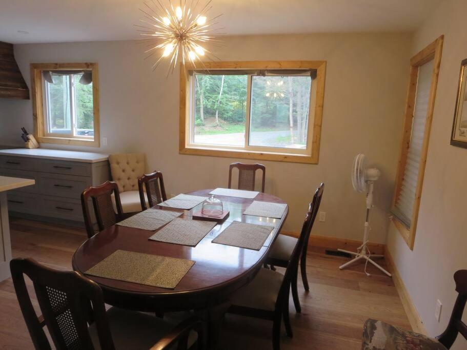 Luxury Cottage in South Parry Sound