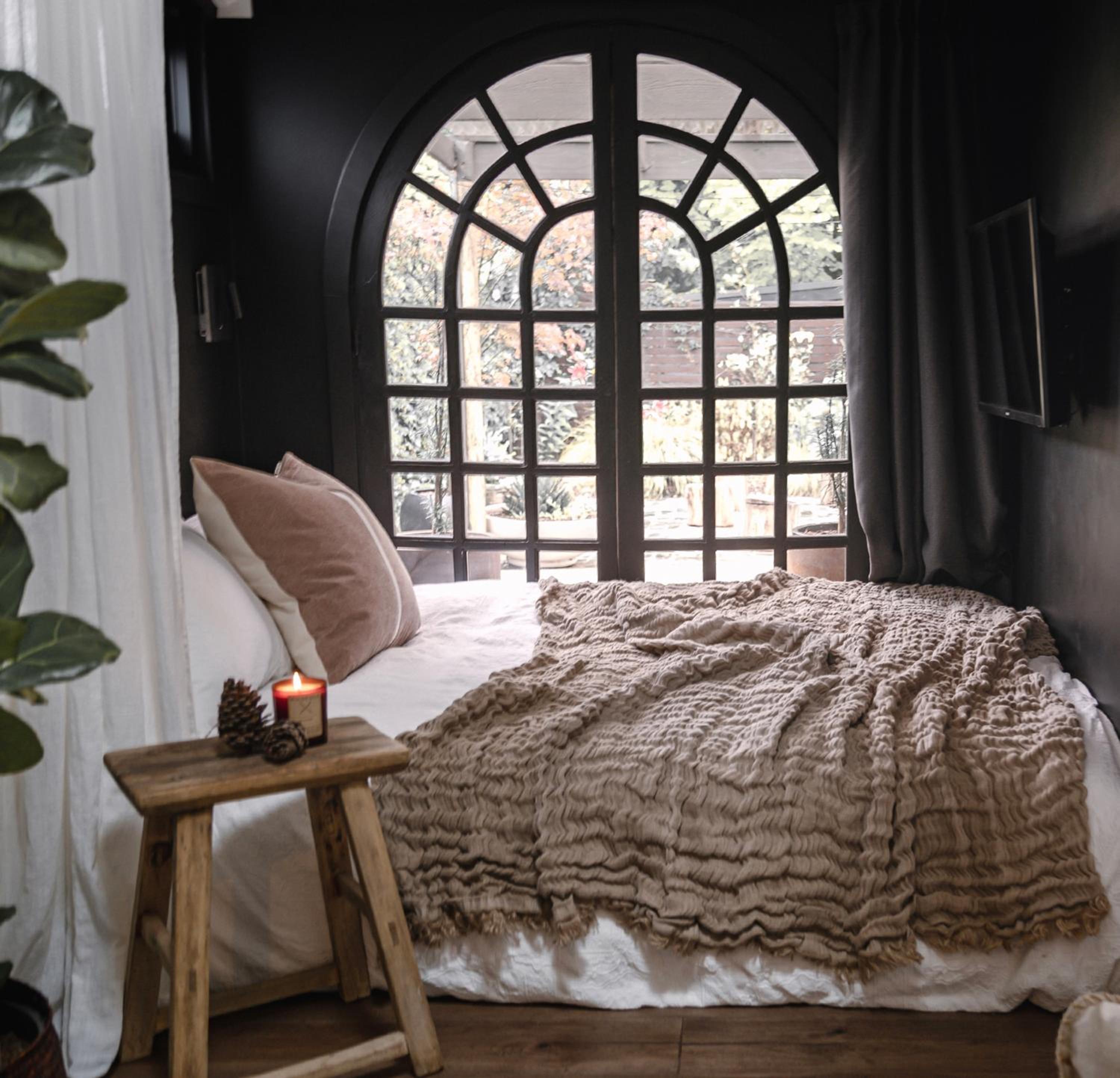 SABLE MAE Luxury Rustic Ranch