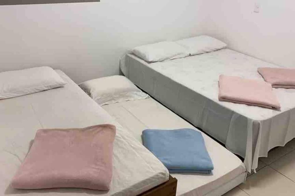 Apterreo com churrasqueira privada penaareia