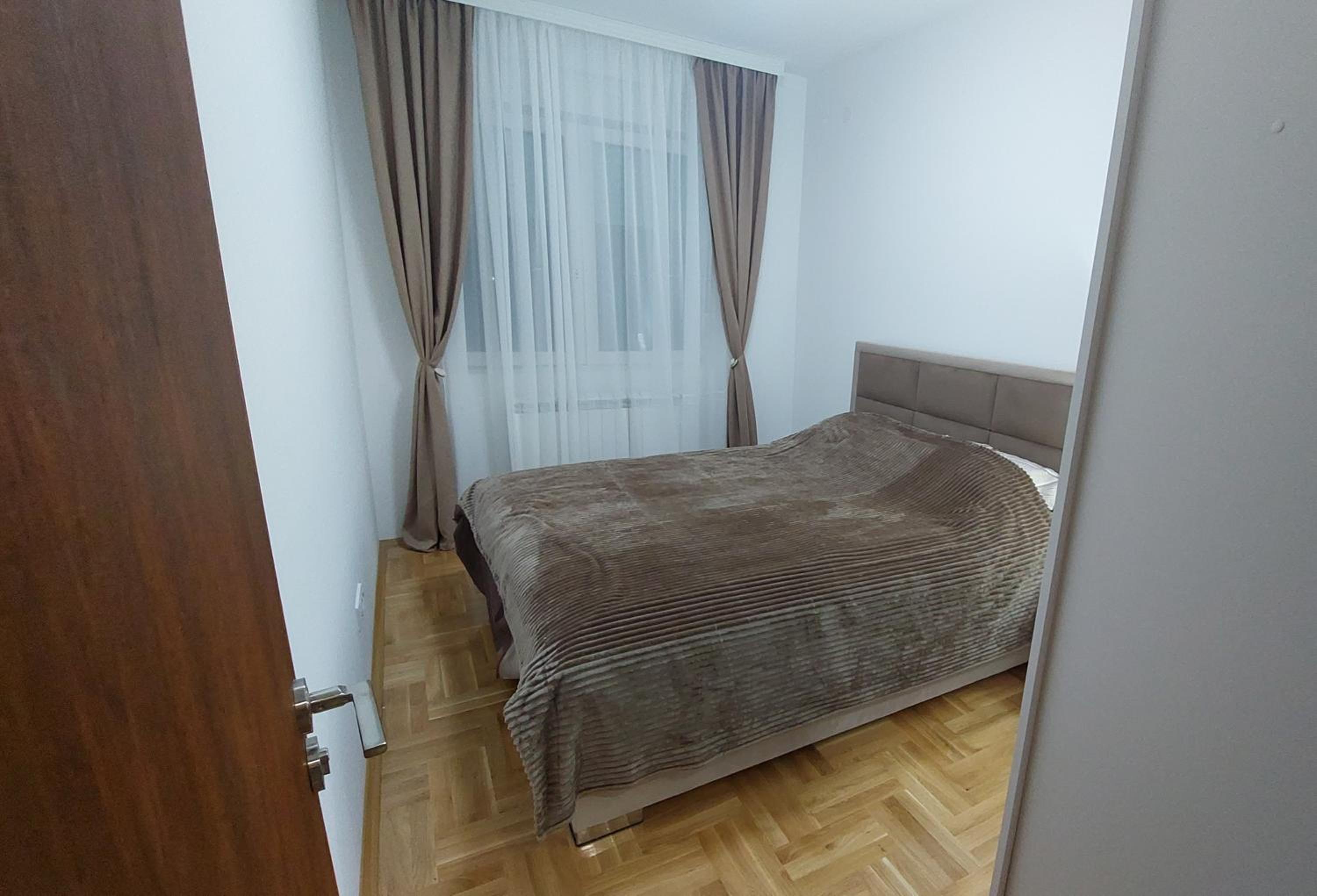 Apartman Zapadni Kej M&M