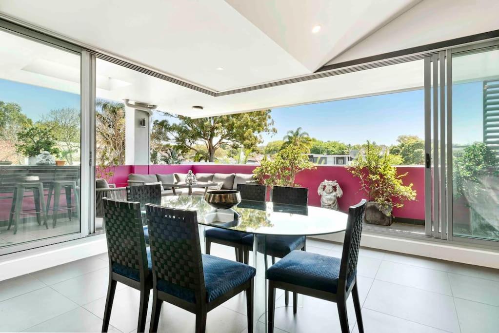 Modern spacious 3 bedroom penthouse in Enmore