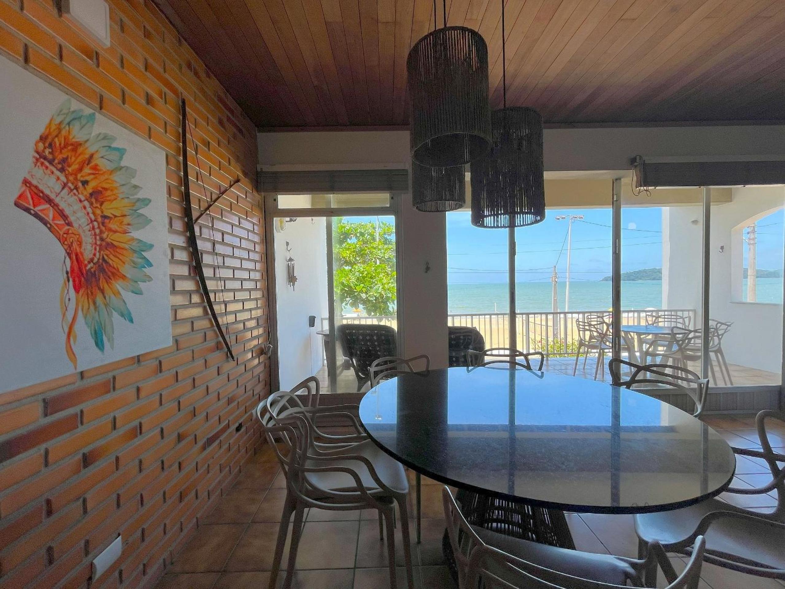 Extraordinária casa Pé na Areia - Piçarras