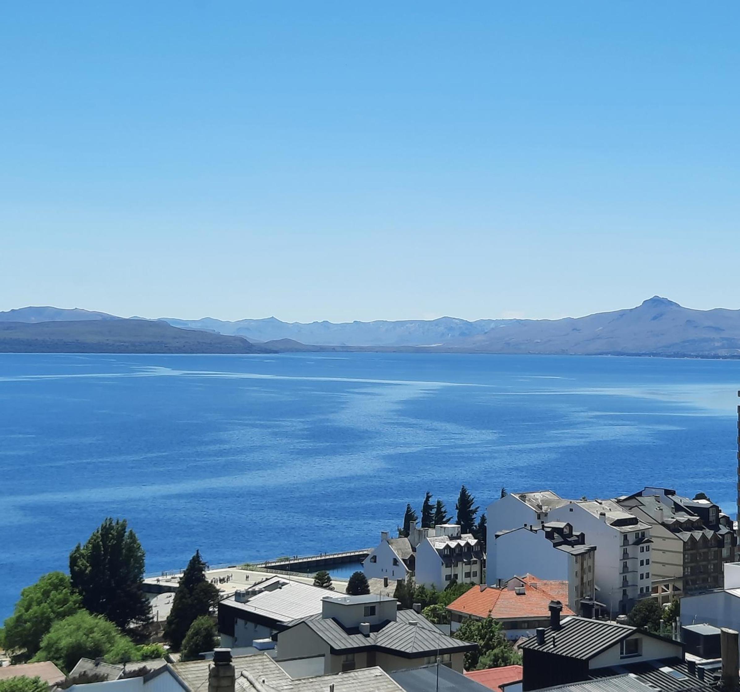 Nova Patagonia Apart - Lake View