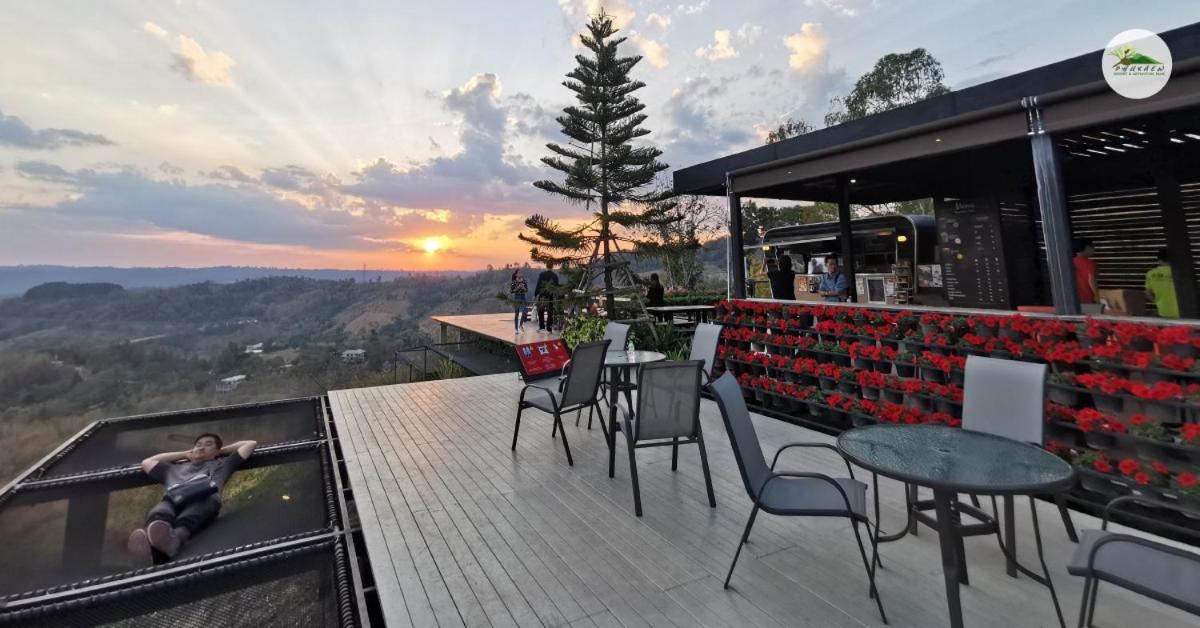 Phukaew Resort & Adventure Park