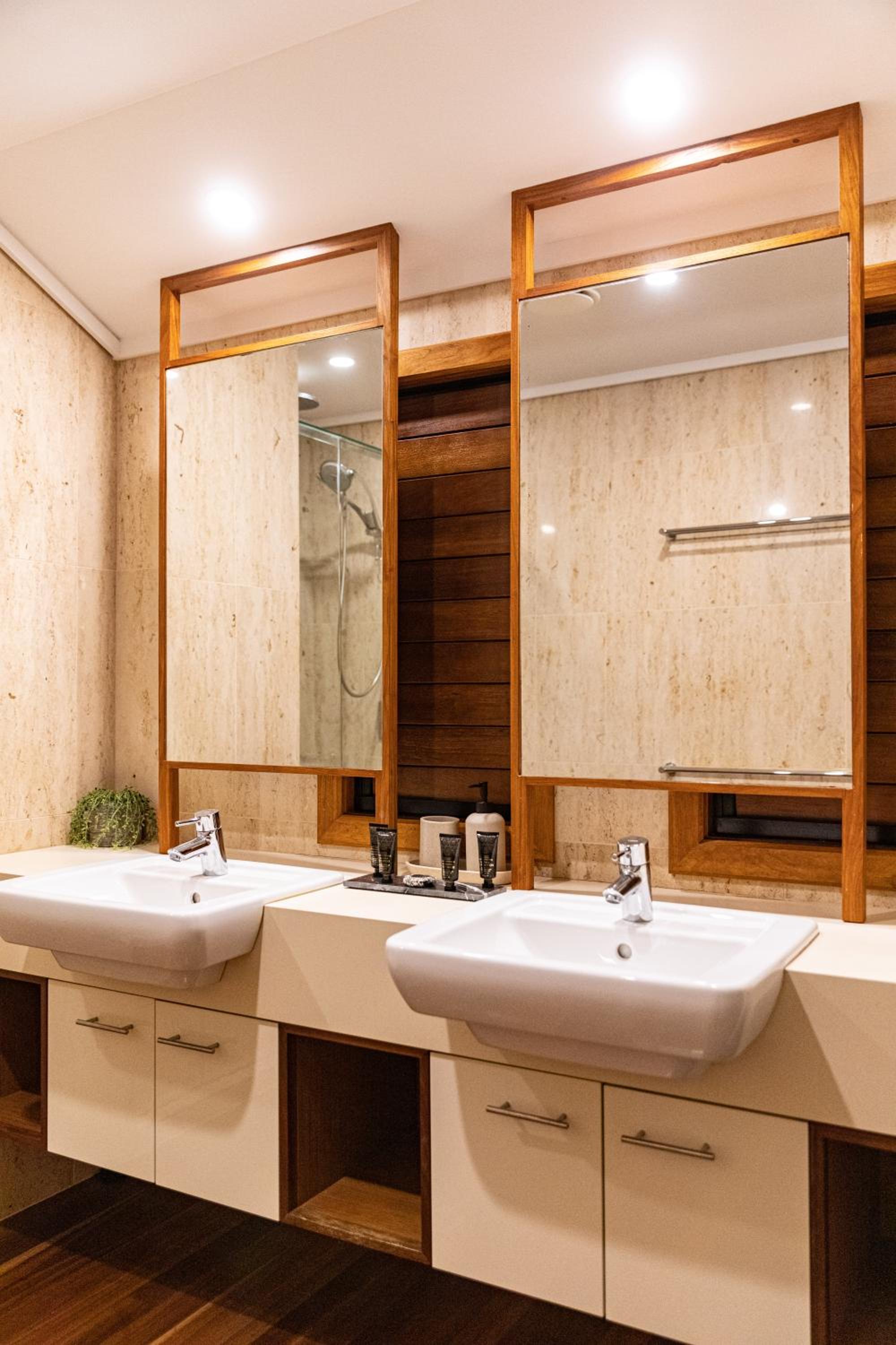 Amalfi - Port Douglas, luxury in the centre of town