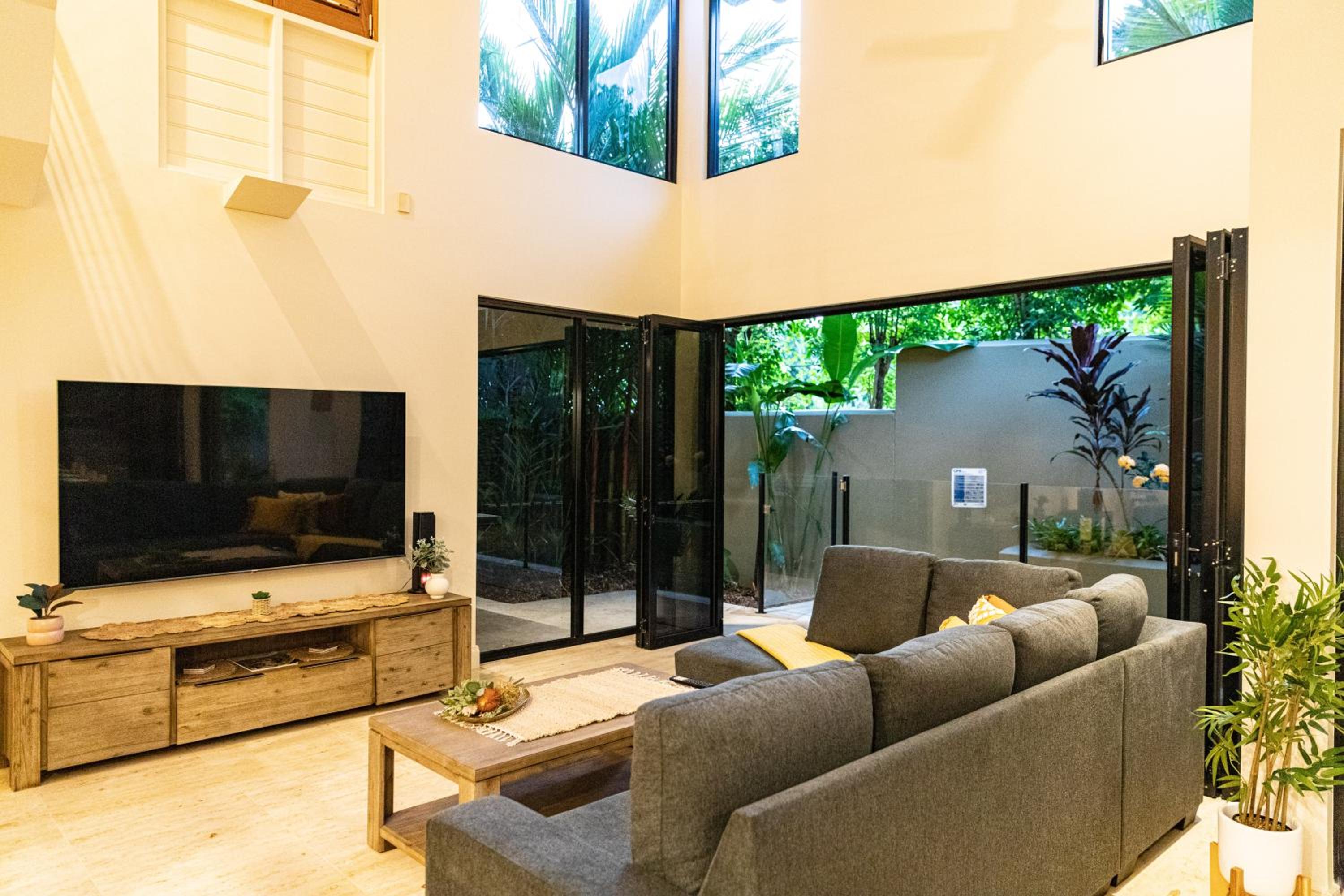 Amalfi - Port Douglas, luxury in the centre of town