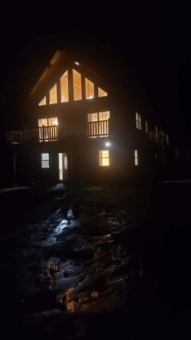 New mountainside log cabin view 2