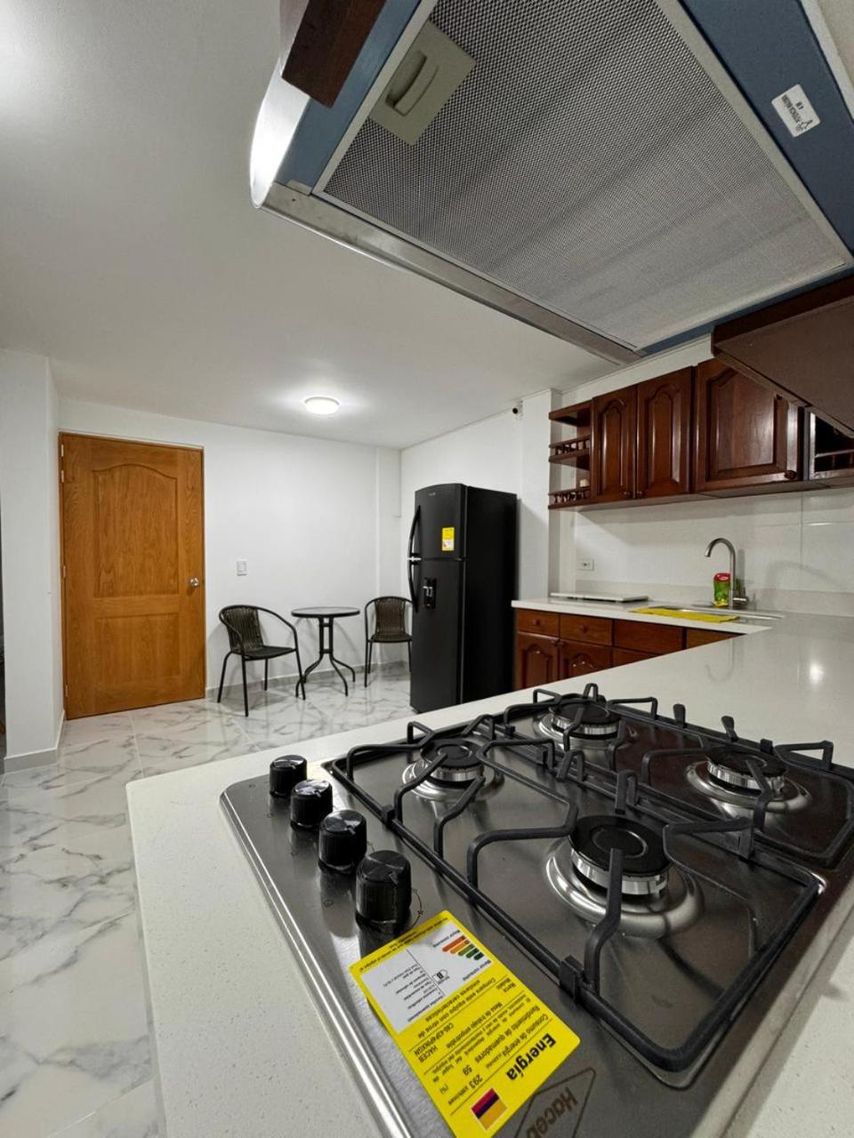 P1 Confortable hospedaje en Envigado