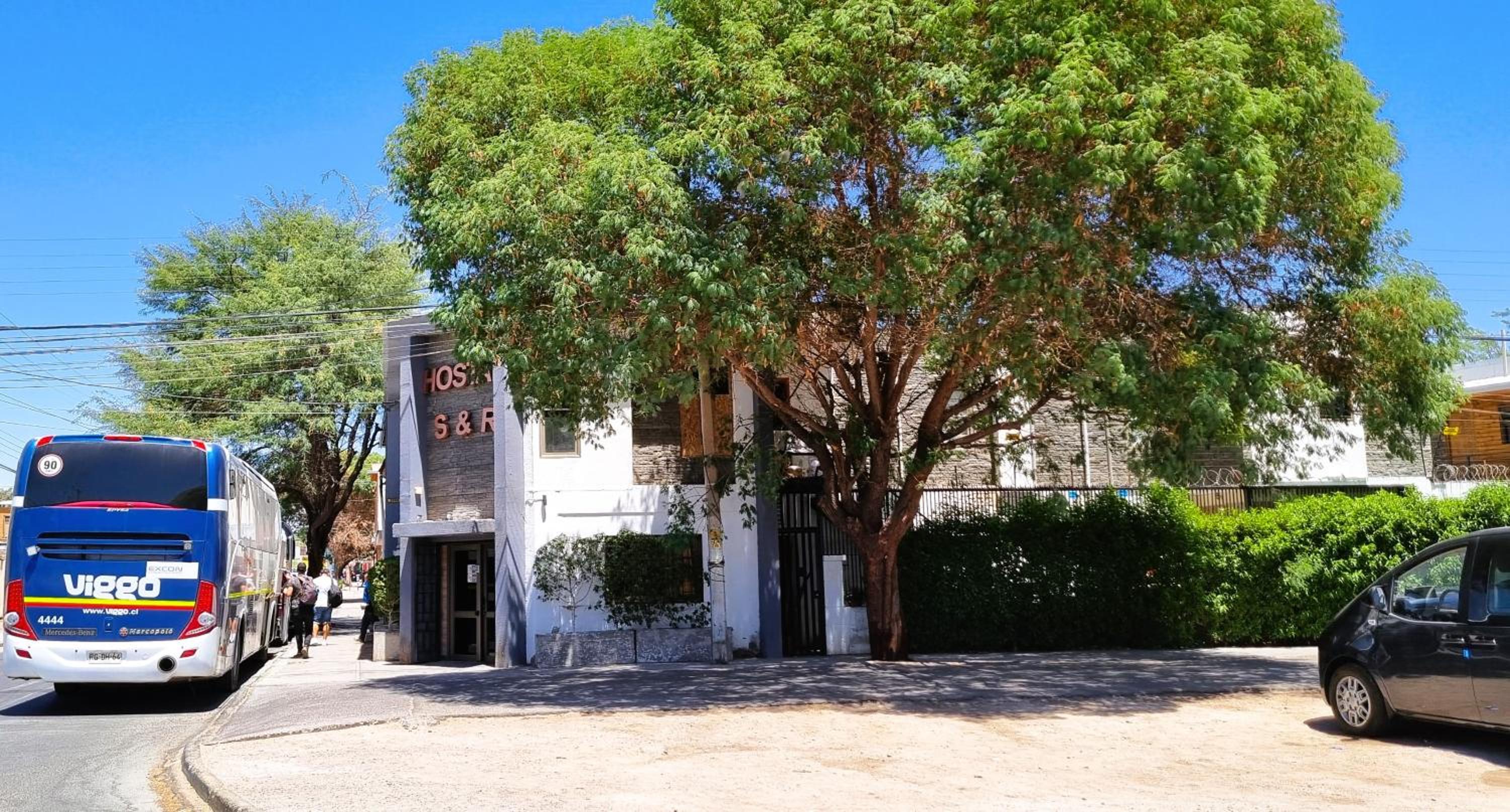 HOSTAL SyR Calama