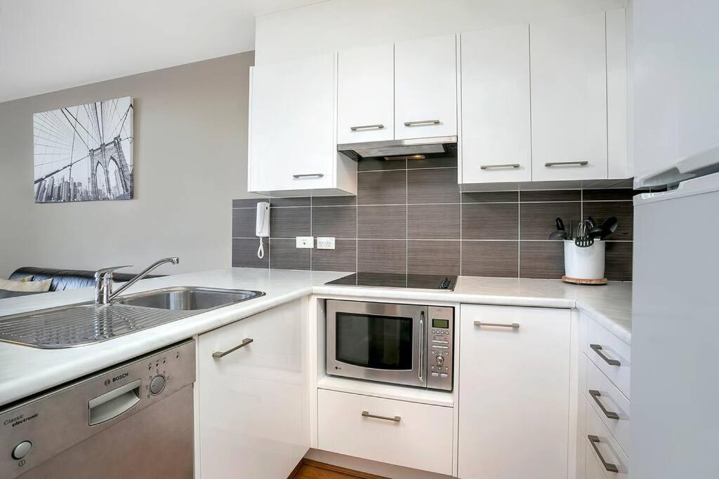 SX504 - Loftstyle One Bedroom in the Heart of CBD