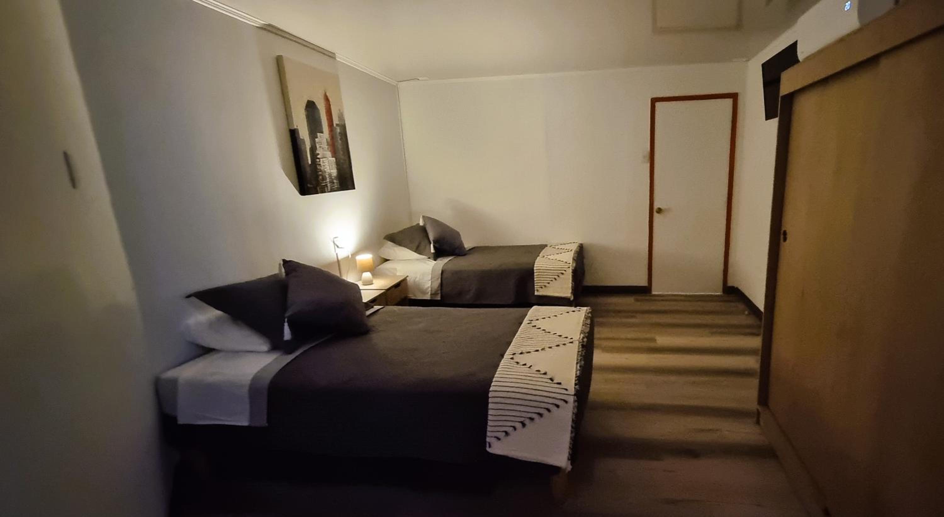 HOSTAL SyR Calama