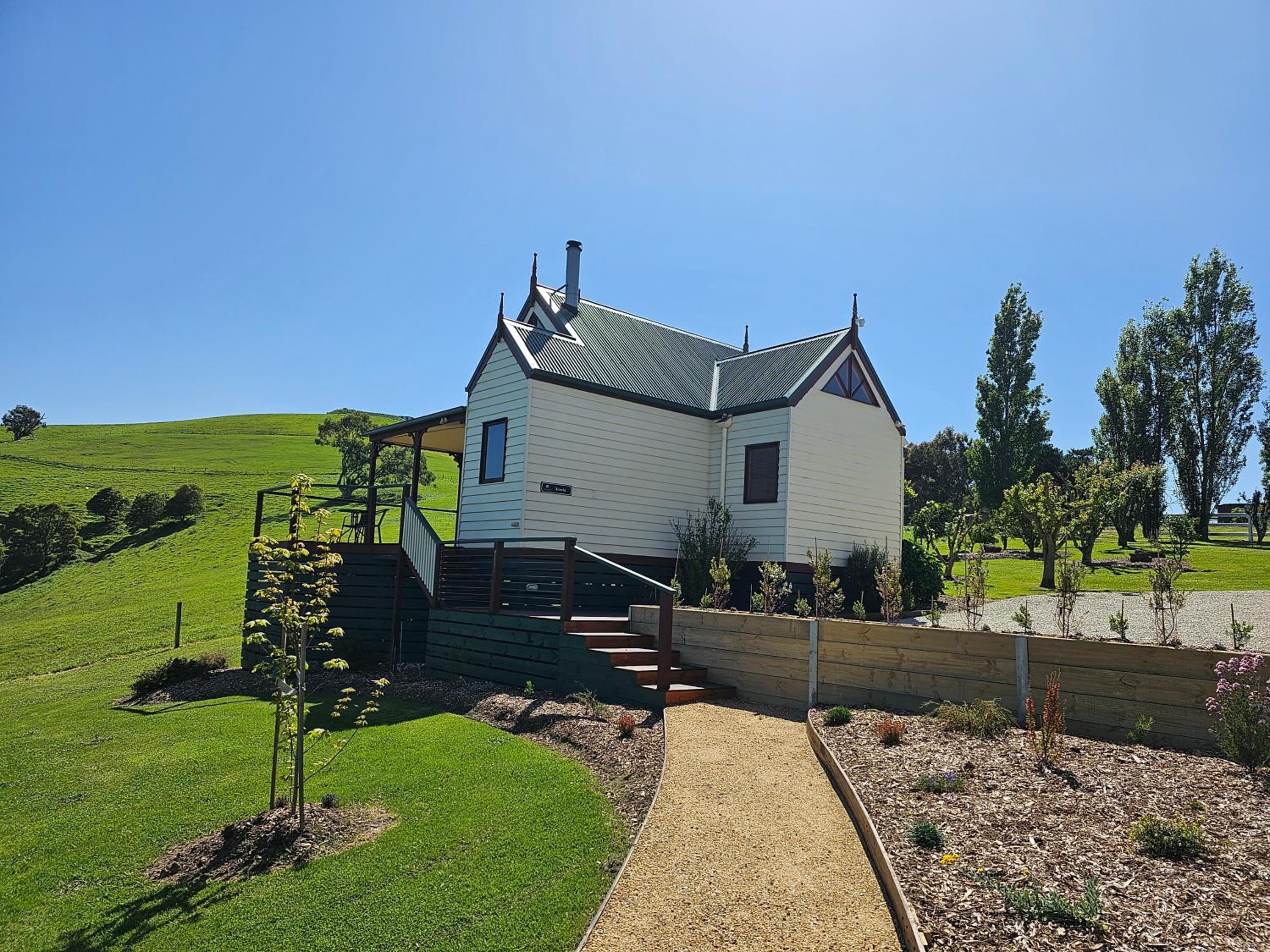 Maple Ridge Cottages