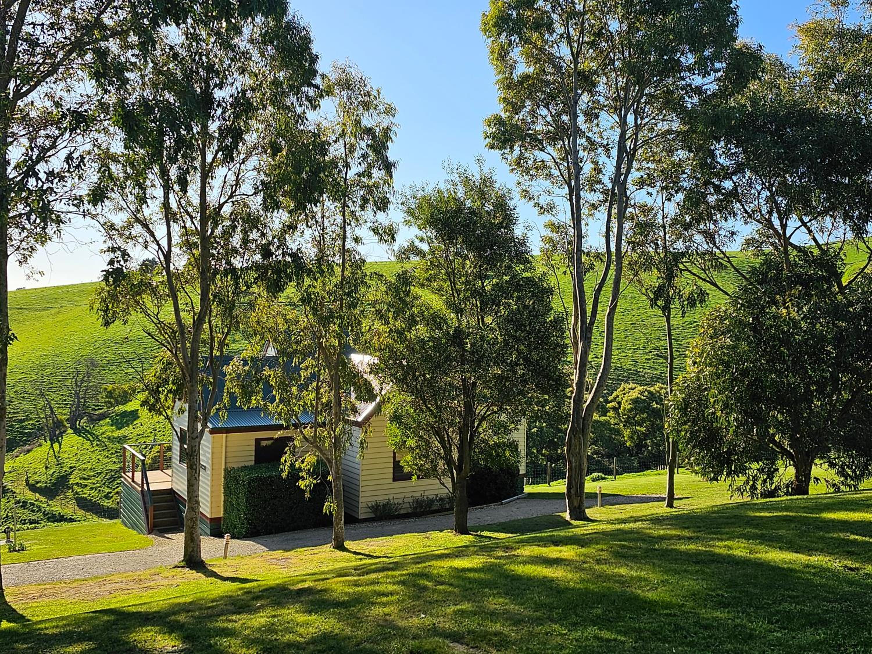 Maple Ridge Cottages