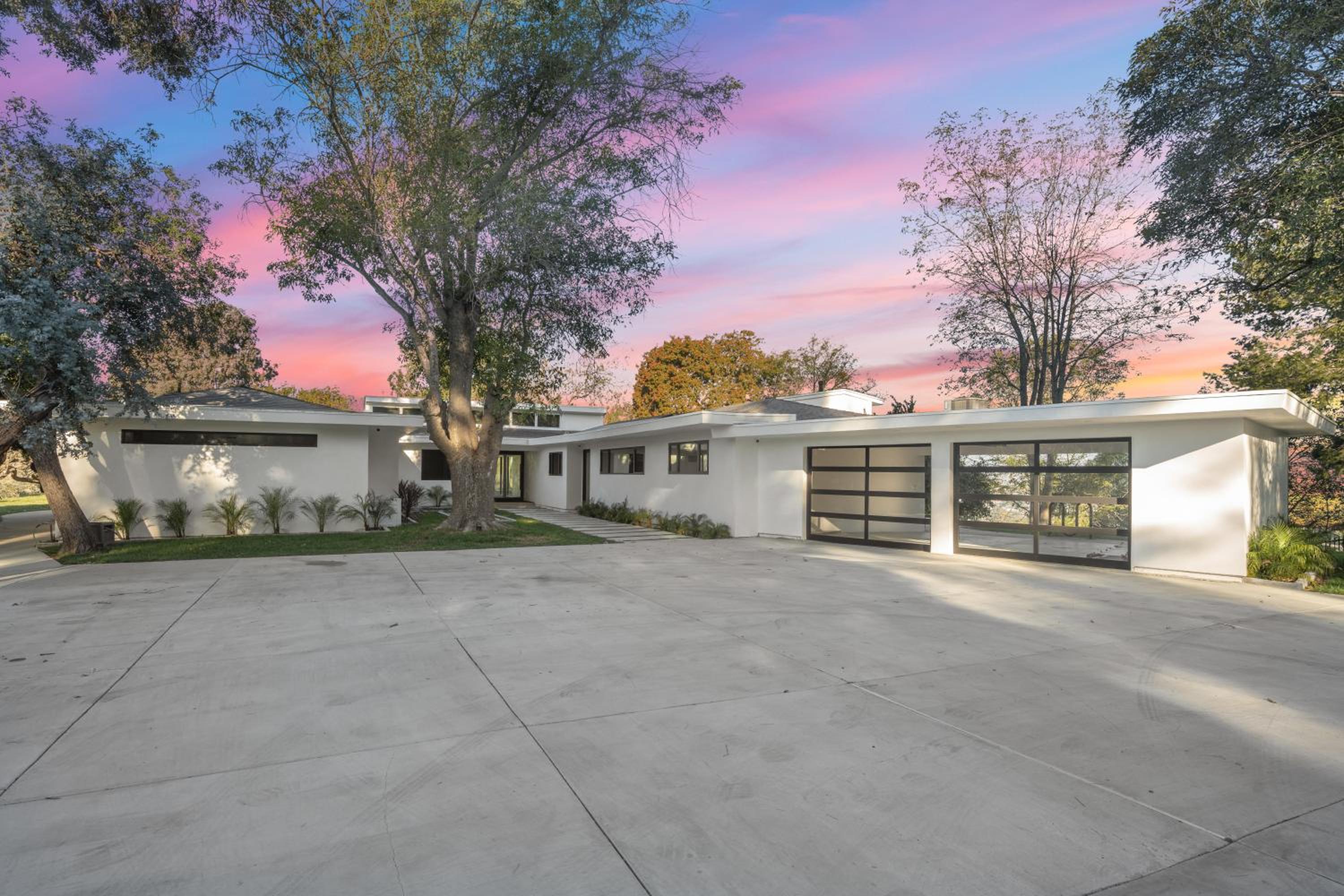 ৎ୭Alta mesa Luxৎ୭ privacy with pool jacuzzi & more