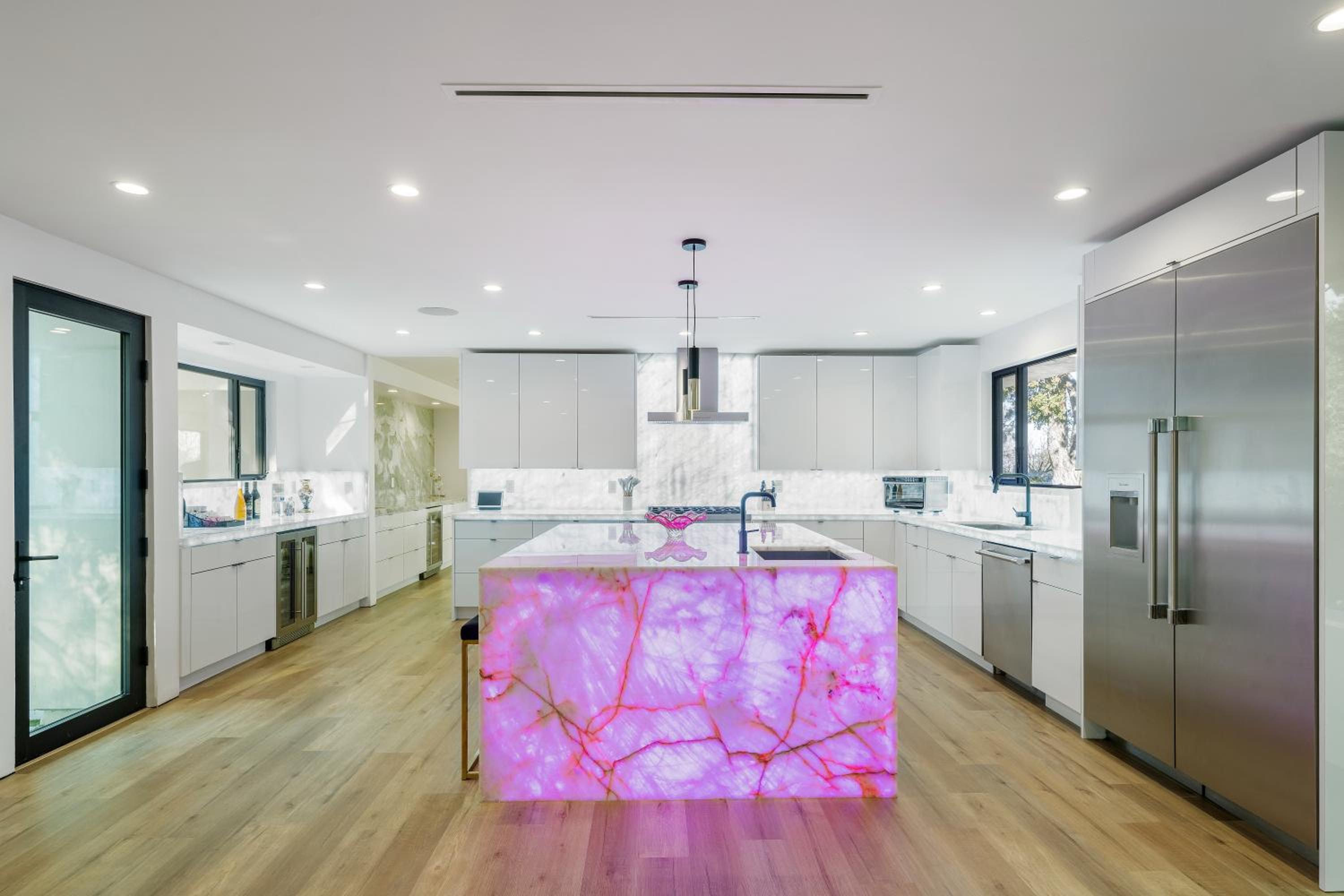 ৎ୭Alta mesa Luxৎ୭ privacy with pool jacuzzi & more