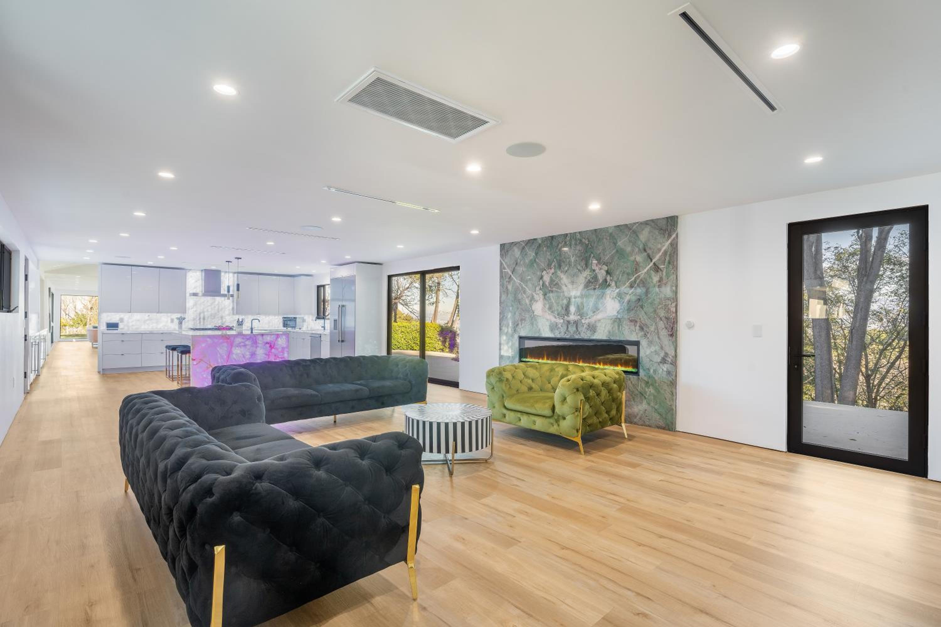 ৎ୭Alta mesa Luxৎ୭ privacy with pool jacuzzi & more