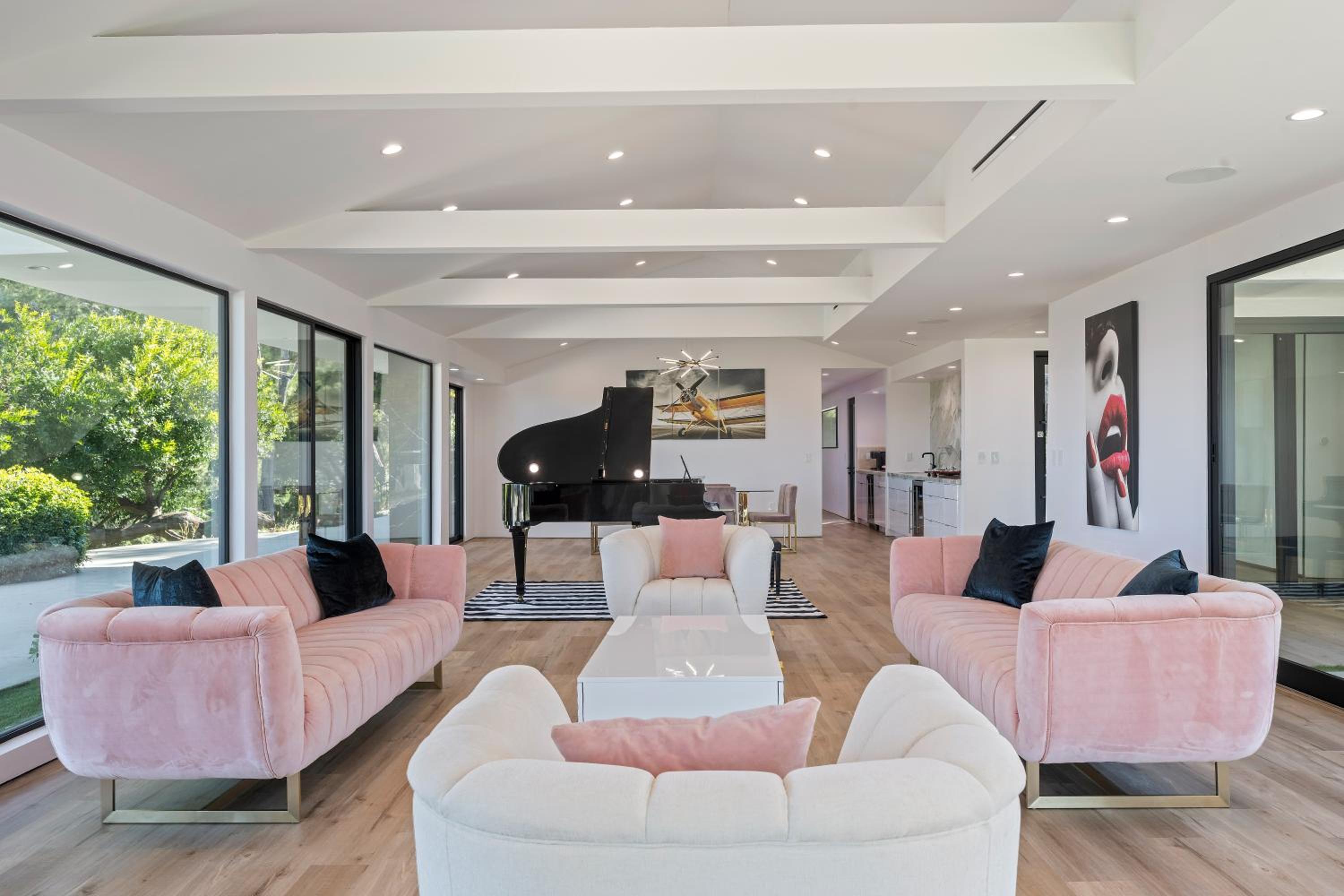 ৎ୭Alta mesa Luxৎ୭ privacy with pool jacuzzi & more