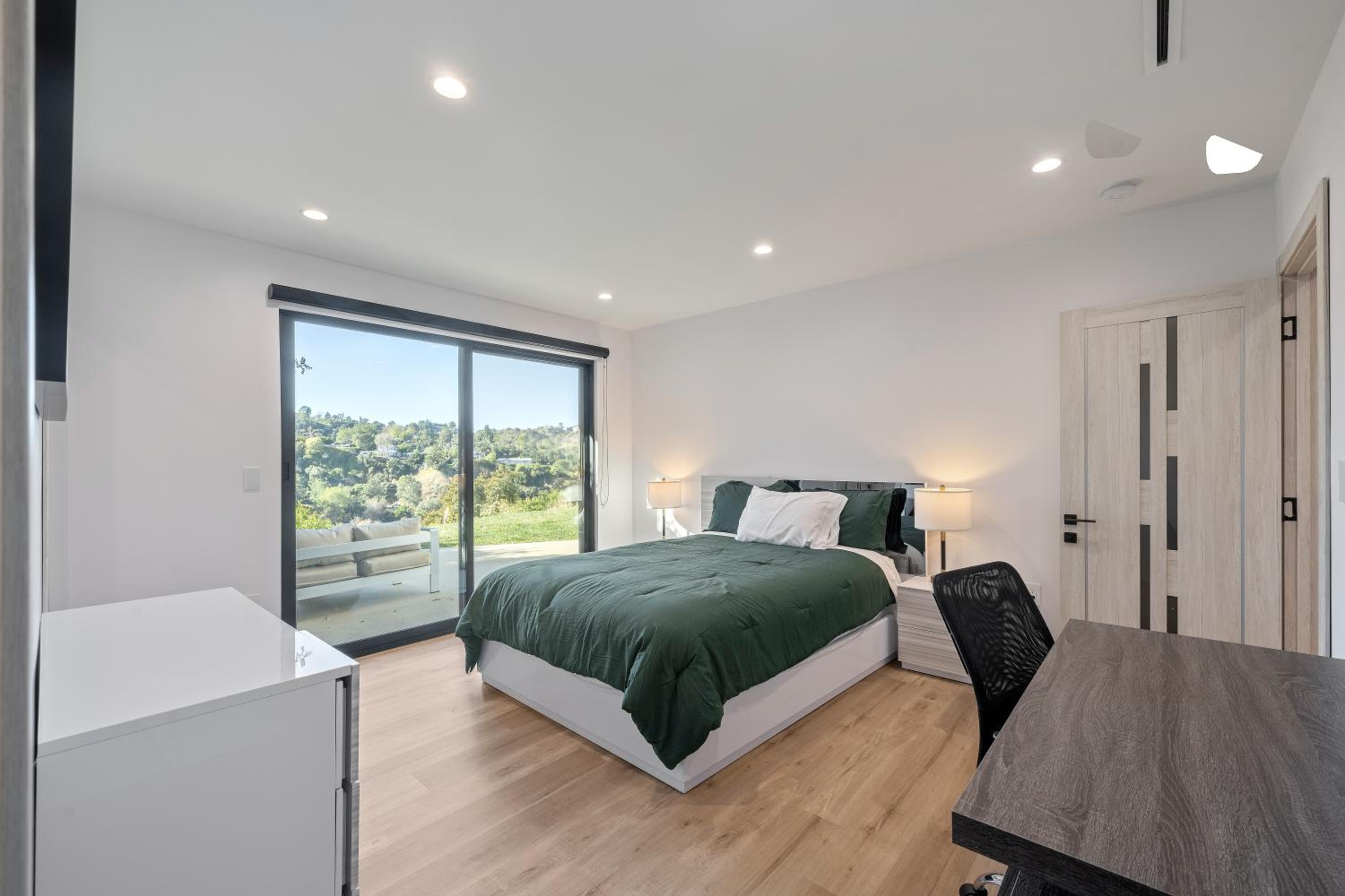 ৎ୭Alta mesa Luxৎ୭ privacy with pool jacuzzi & more