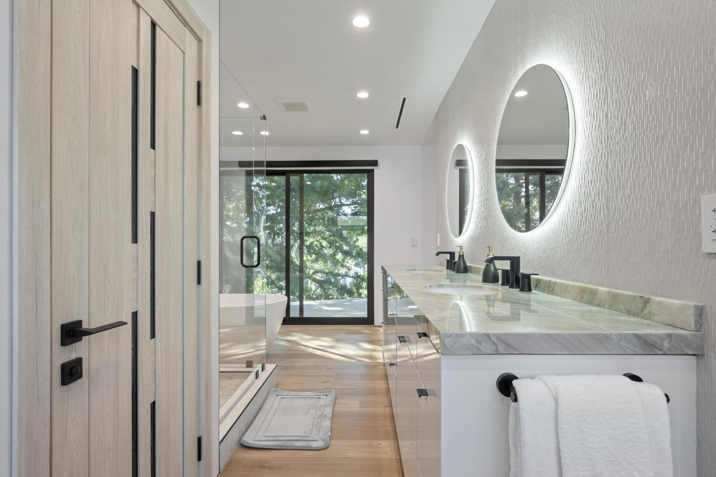ৎ୭Alta mesa Luxৎ୭ privacy with pool jacuzzi & more