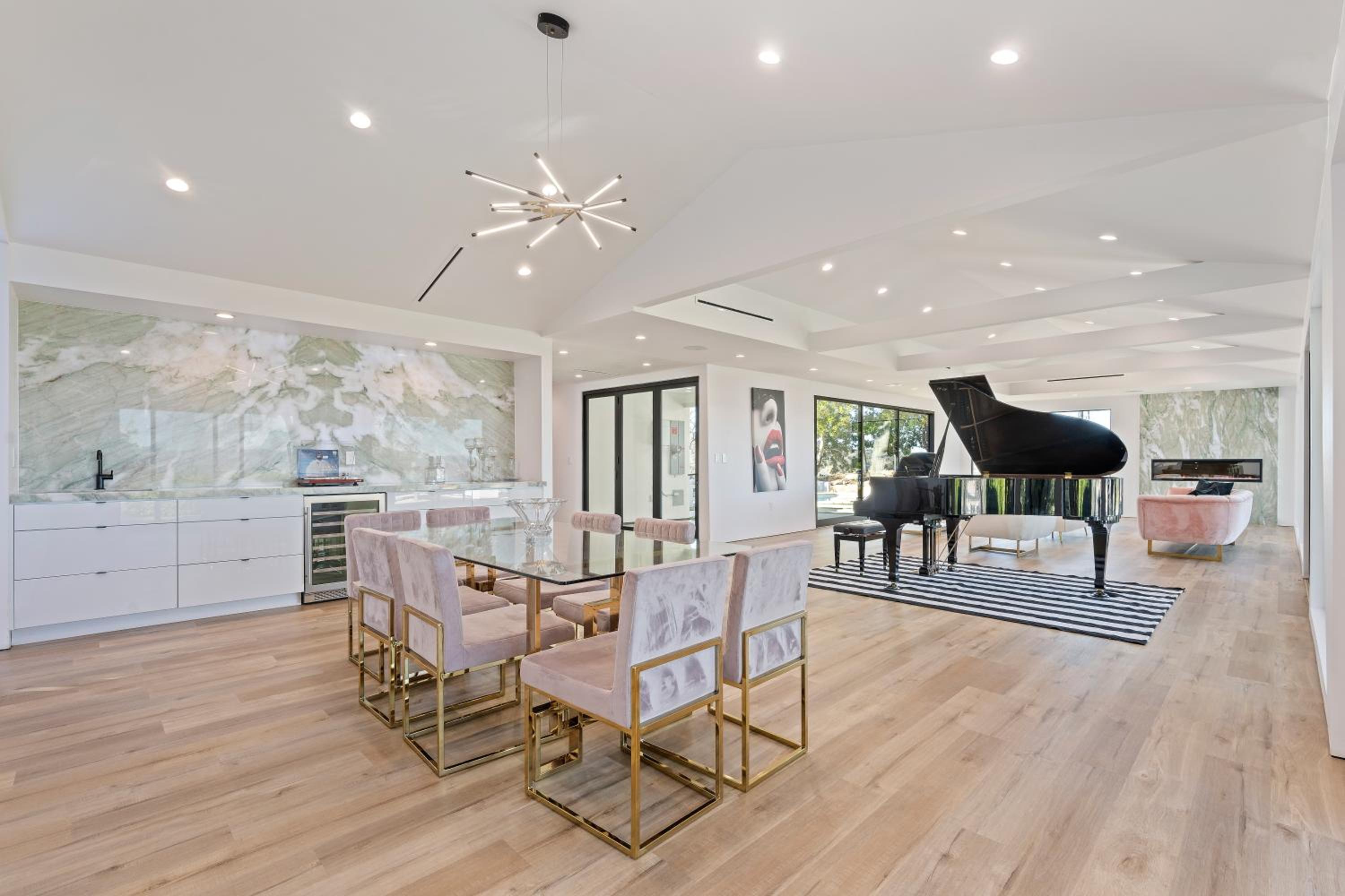 ৎ୭Alta mesa Luxৎ୭ privacy with pool jacuzzi & more