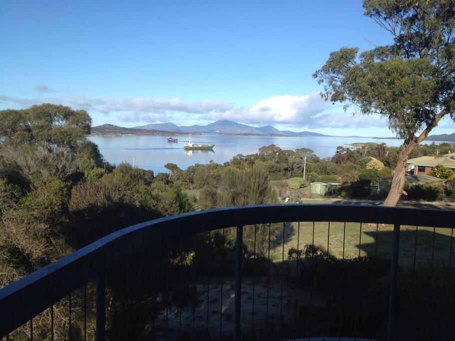 Faraway on Flinders Island