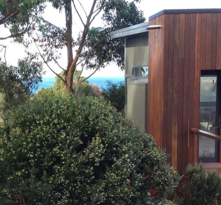 Faraway on Flinders Island