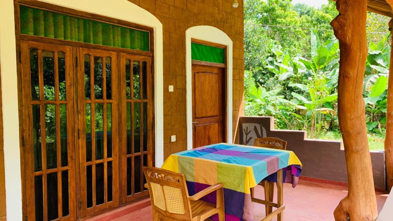 Sigiriya Chena Villa