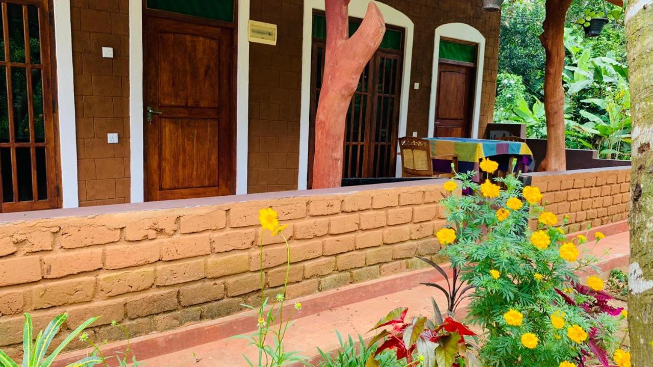 Sigiriya Chena Villa