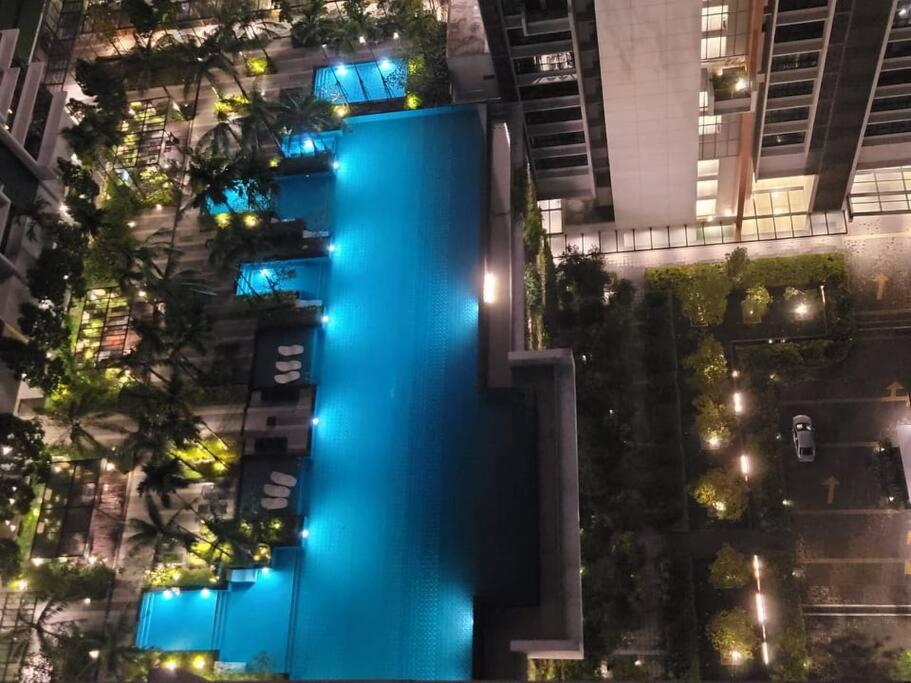 A2502 Grand Medini Studio 100mbps Netflix By STAY view 5