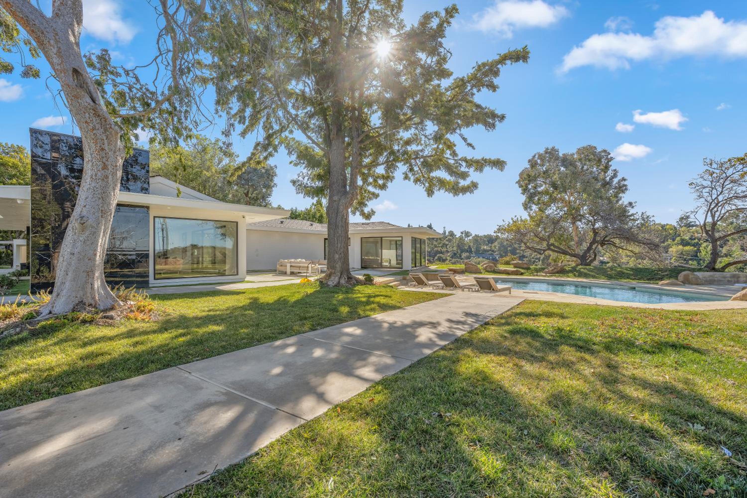 ৎ୭Alta mesa Luxৎ୭ privacy with pool jacuzzi & more