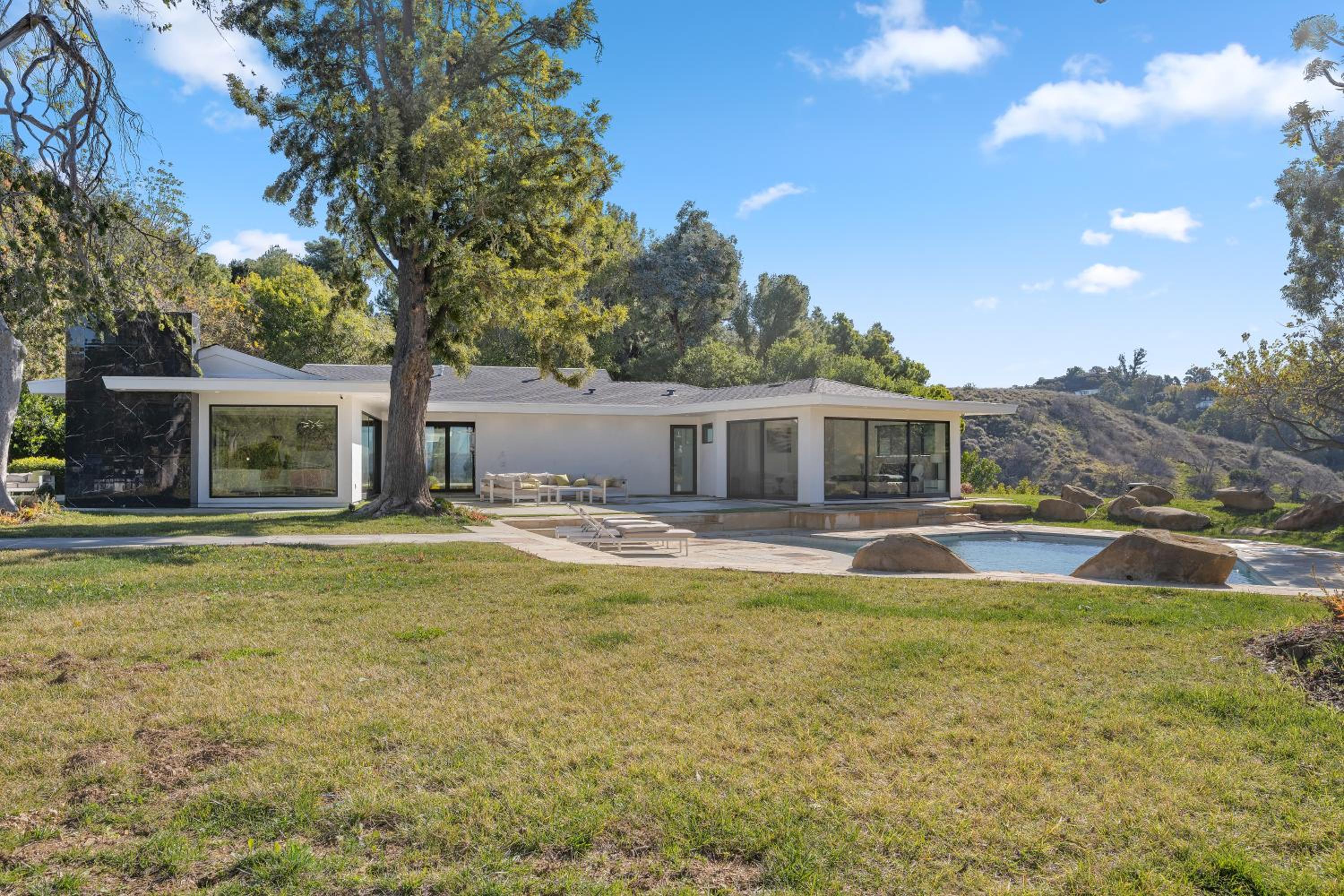 ৎ୭Alta mesa Luxৎ୭ privacy with pool jacuzzi & more