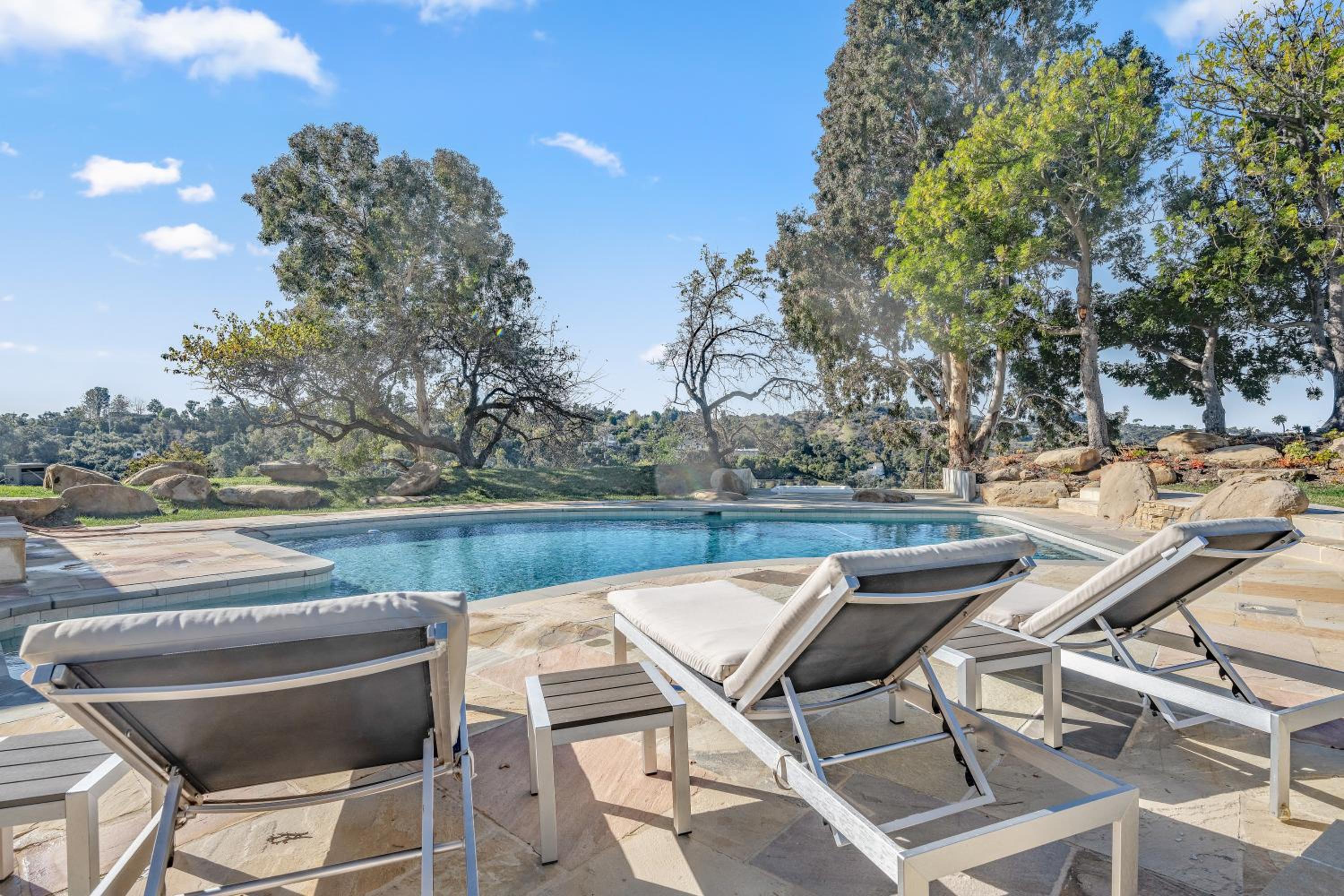 ৎ୭Alta mesa Luxৎ୭ privacy with pool jacuzzi & more