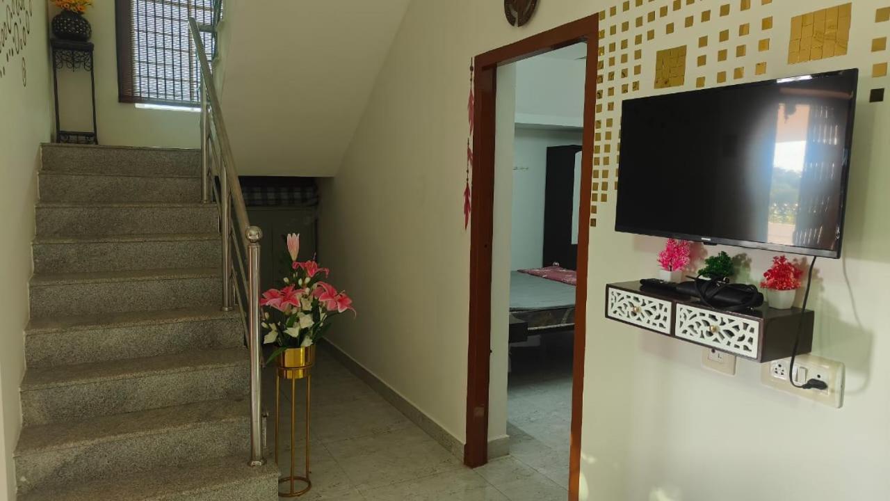 Sri Krishna Cottage