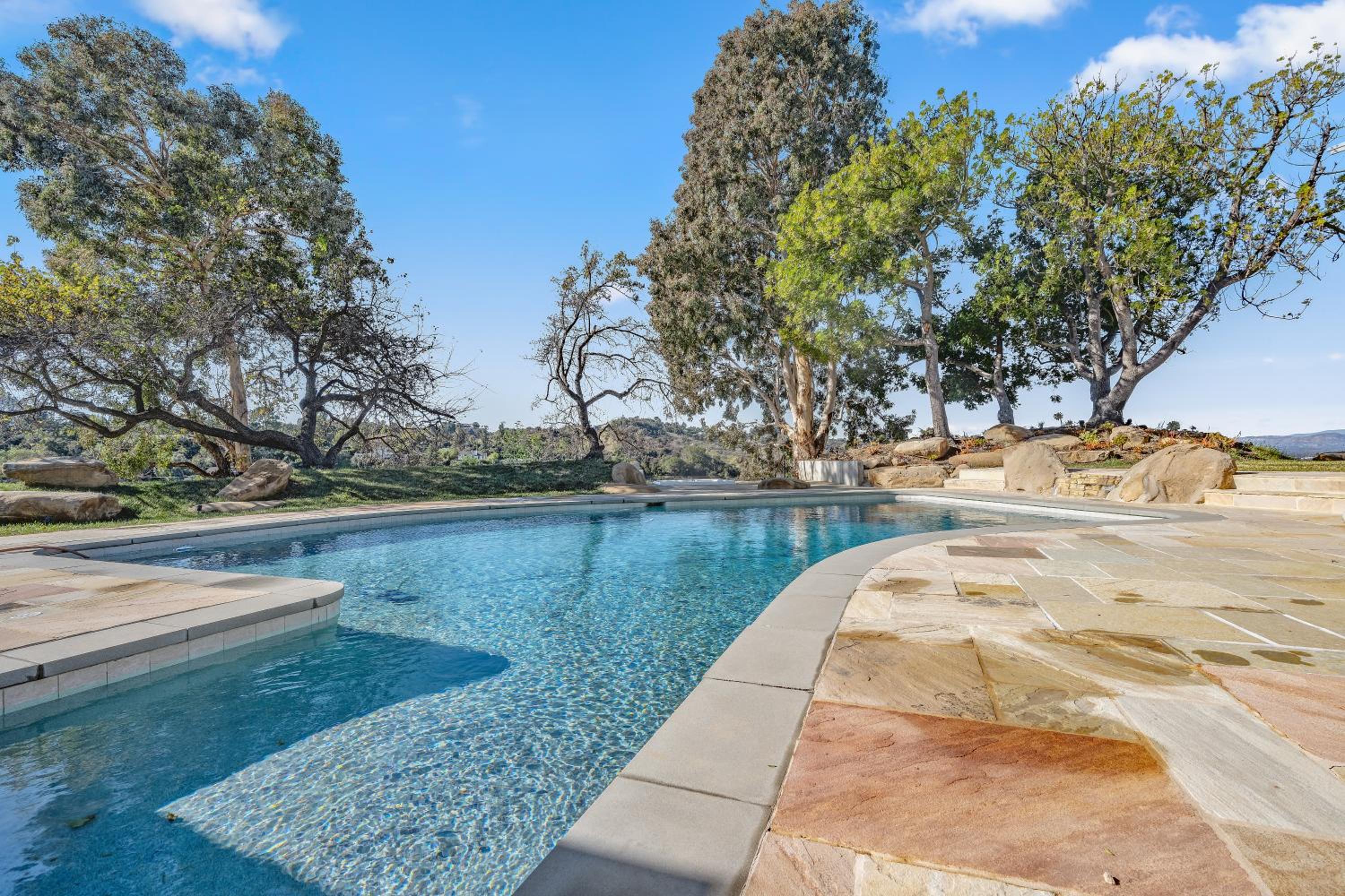 ৎ୭Alta mesa Luxৎ୭ privacy with pool jacuzzi & more