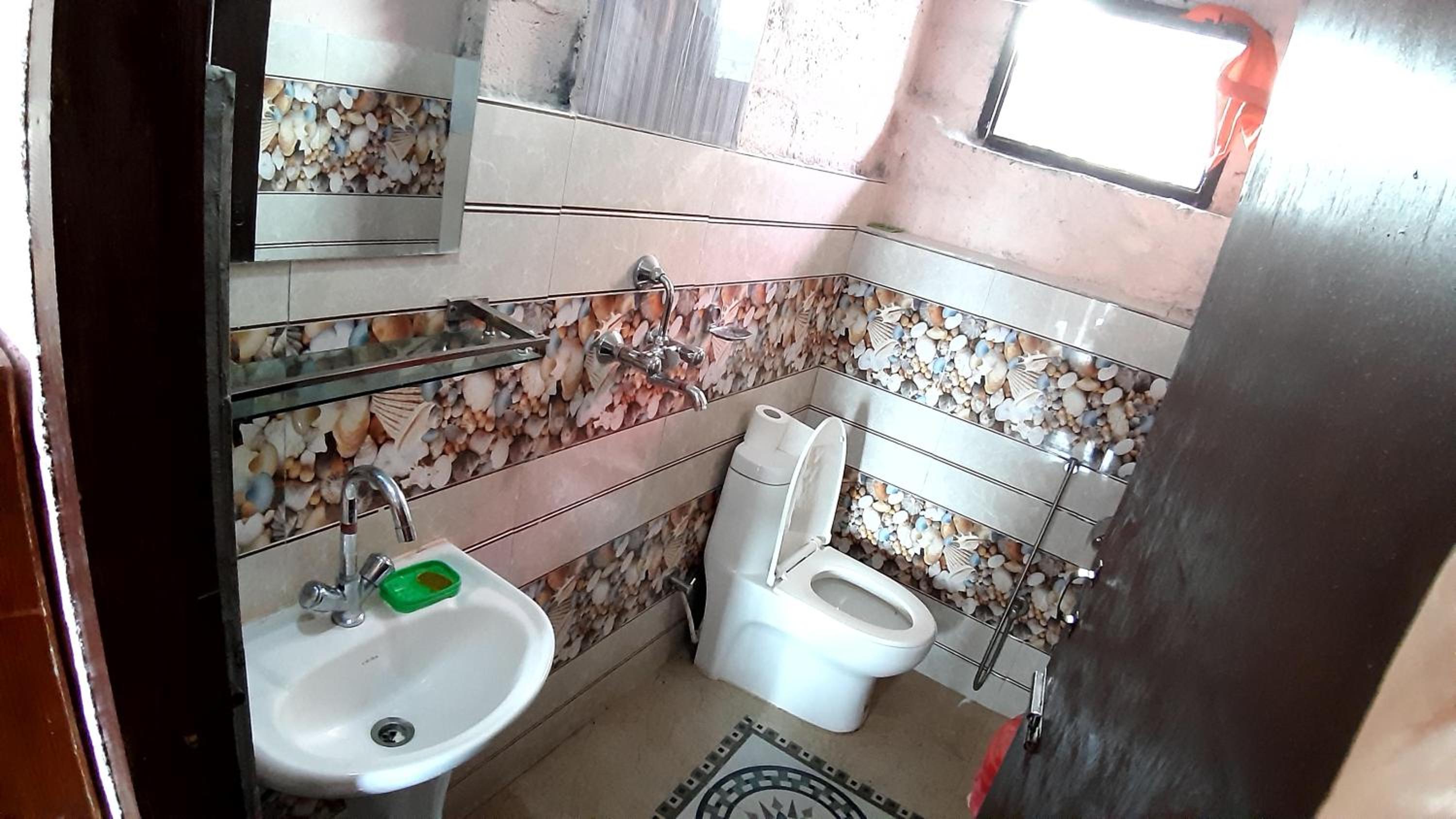 HIMALAYAN AAMA APARTMENT view 3