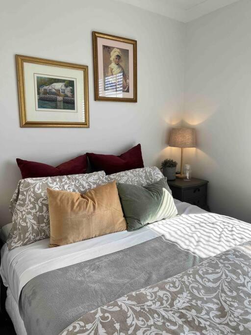 Merrett Vale Home