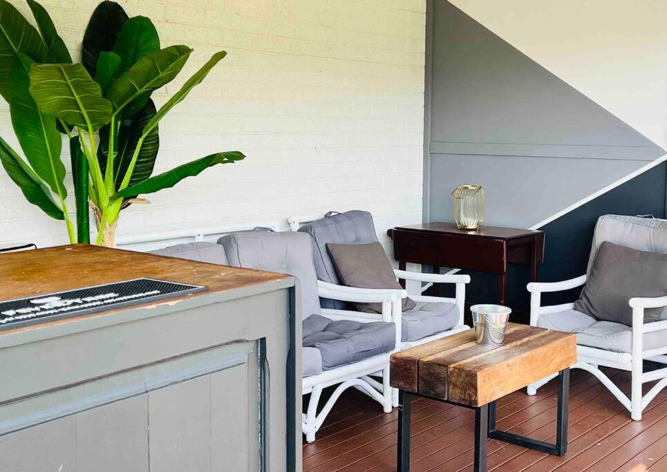 Merrett Vale Home