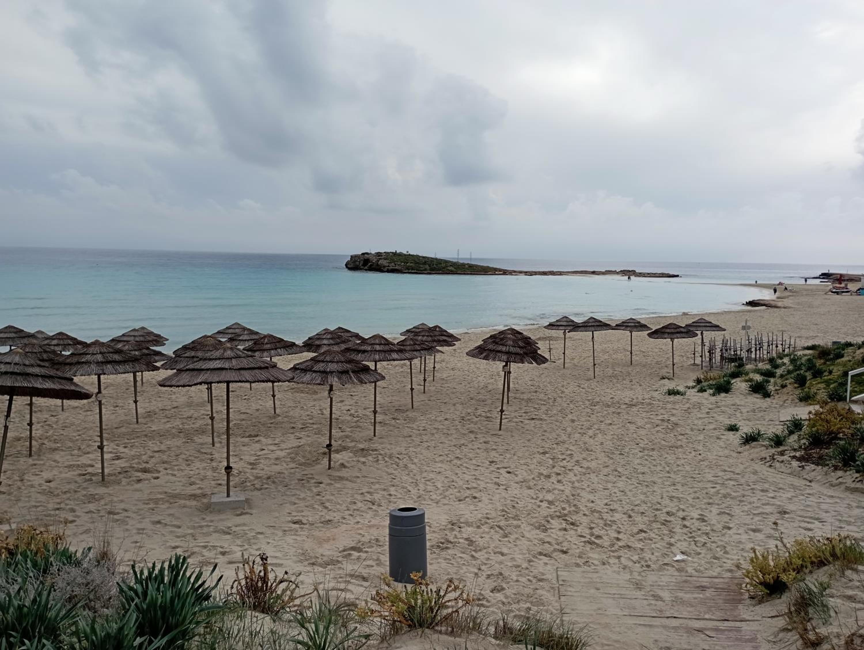 SIRENS BEACH GREEN VILLA Licence Number 00792