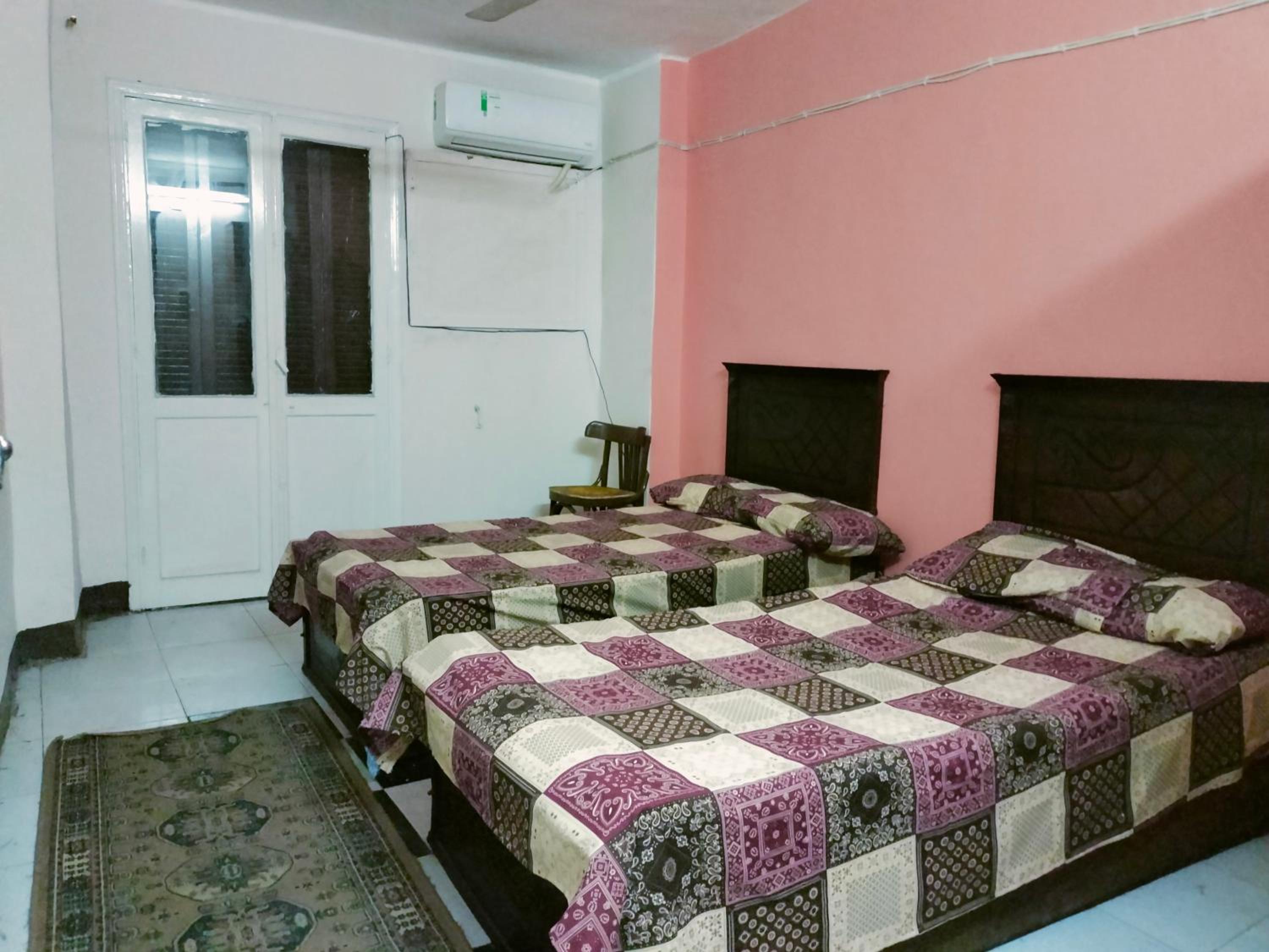 Two bedroom Apartment in central location in downtown Cairo