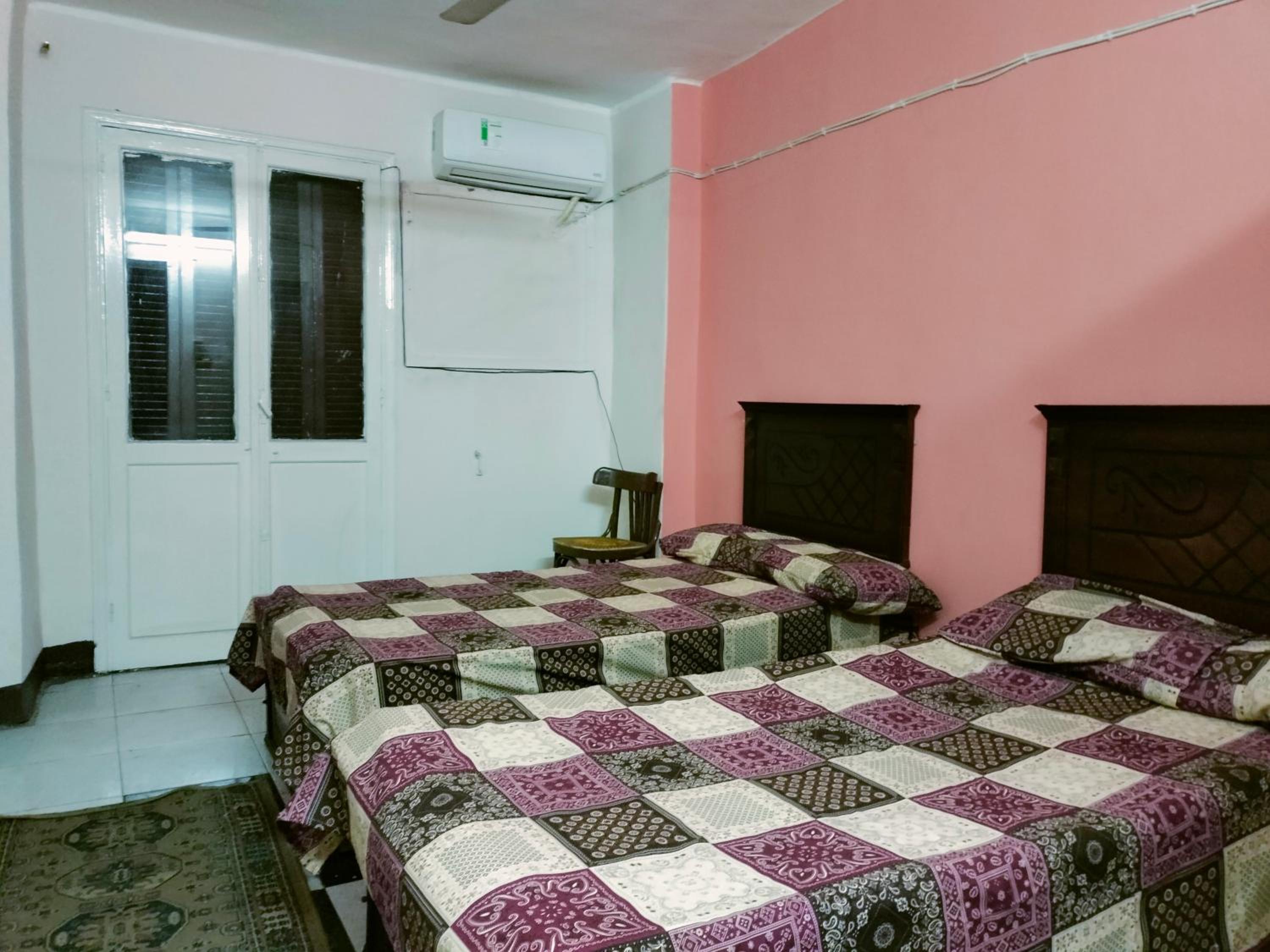 Two bedroom Apartment in central location in downtown Cairo