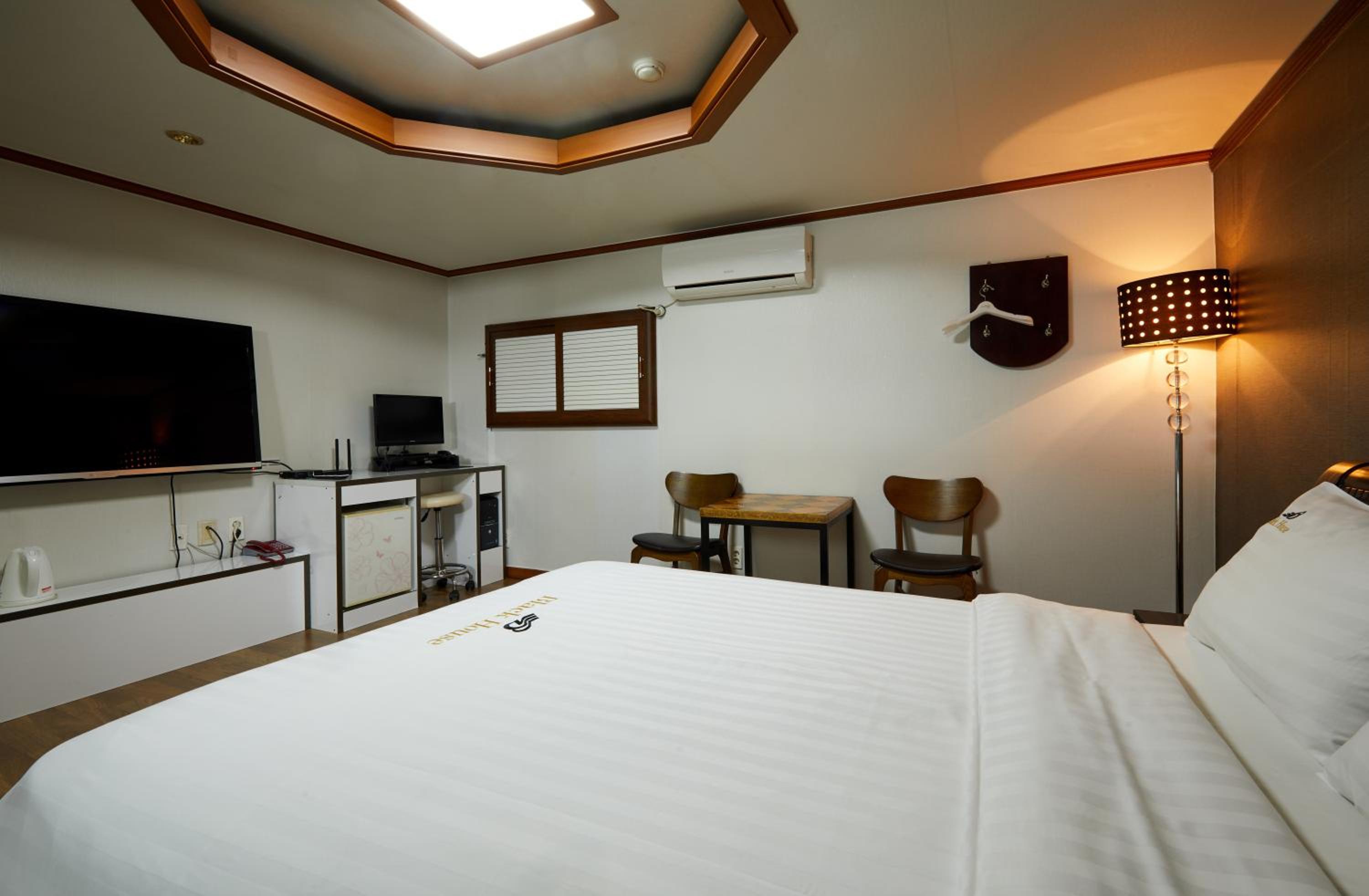 Buantreehotel Blackhouse