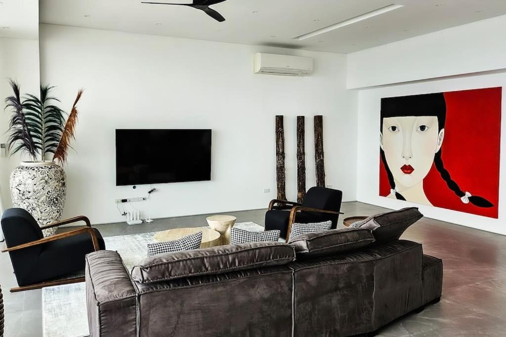 Golden Lotus Villas
