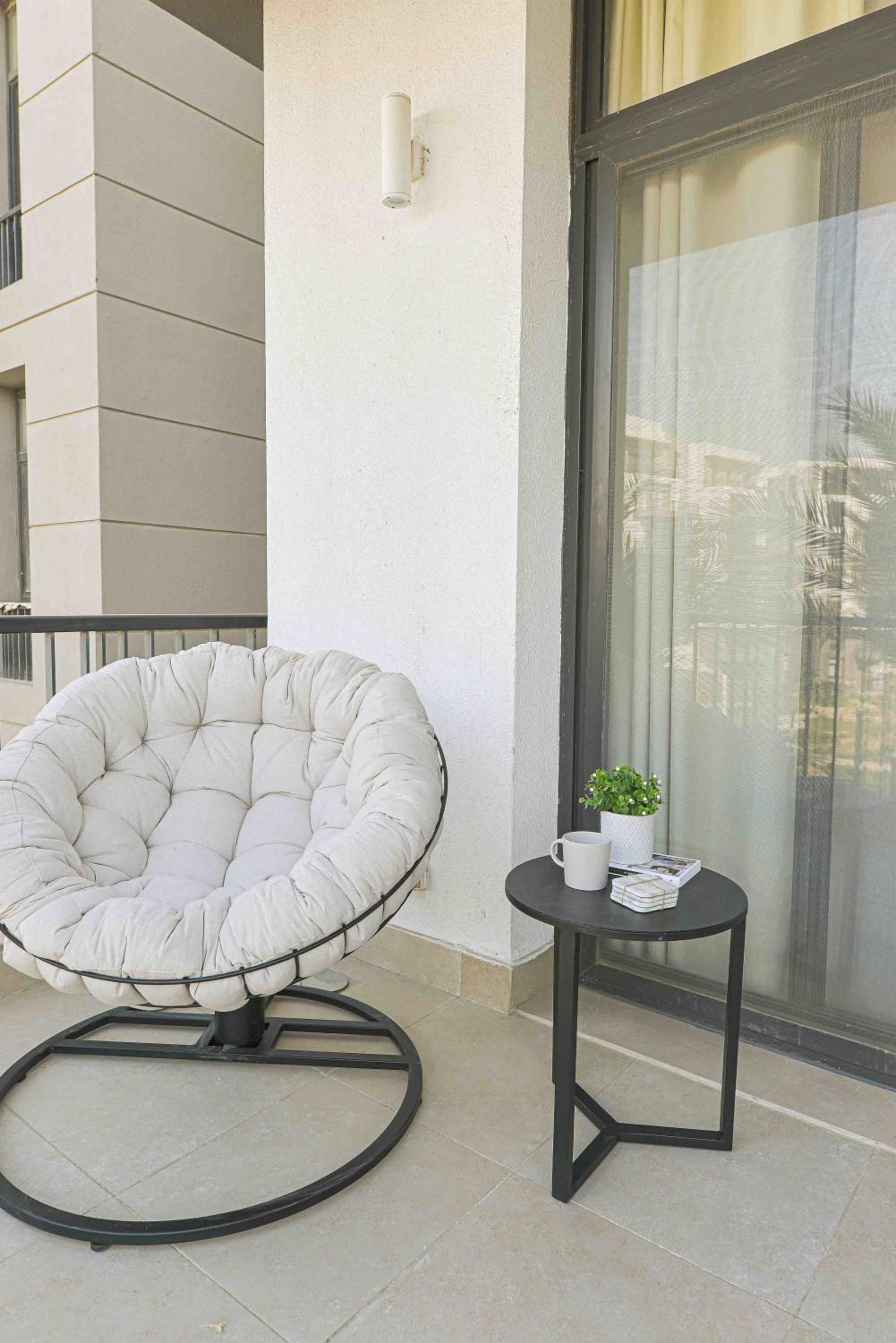 2BR Apartment CFC Aura Living