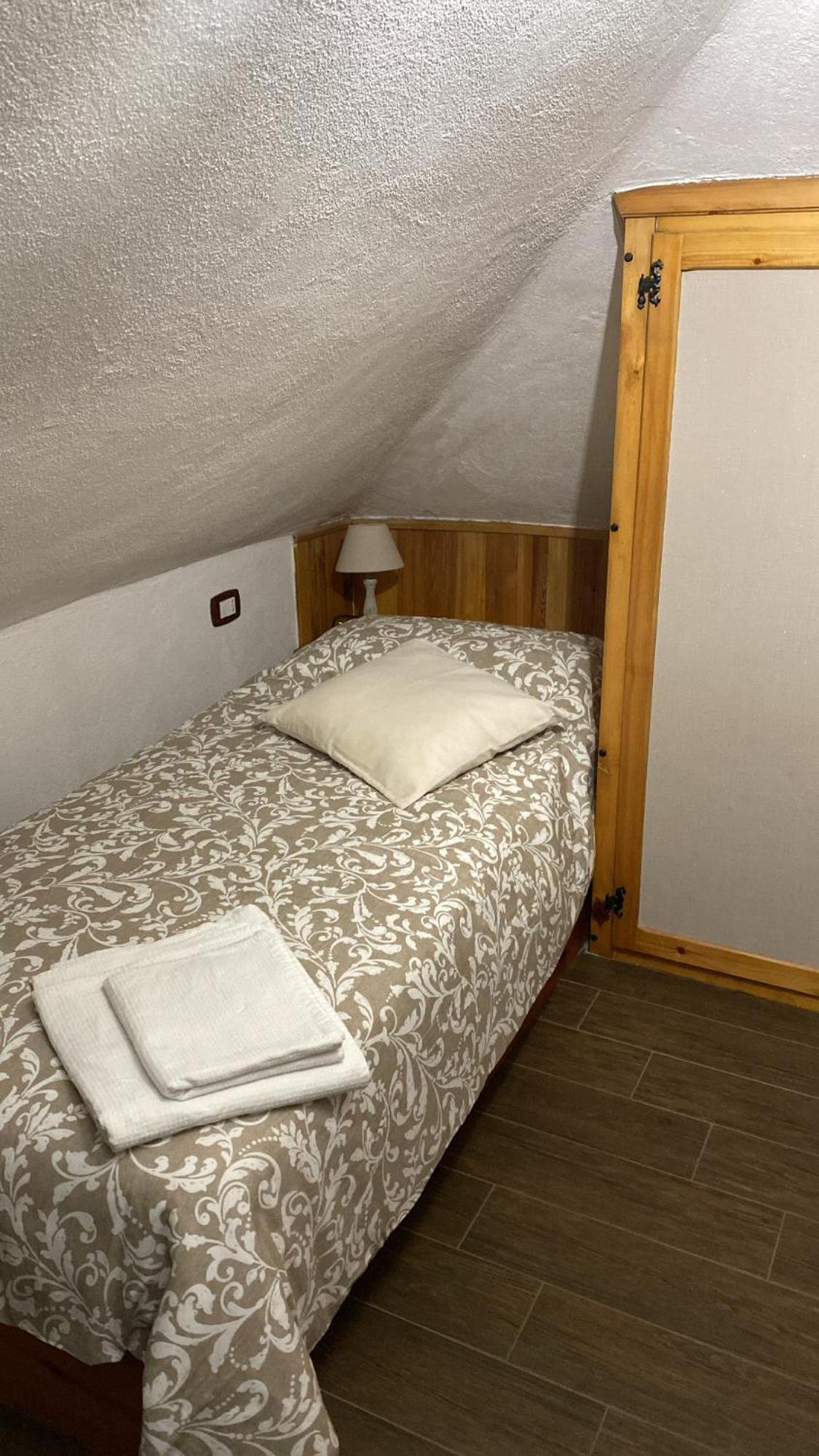 Chiar di Luna Apartment - Property Image 26