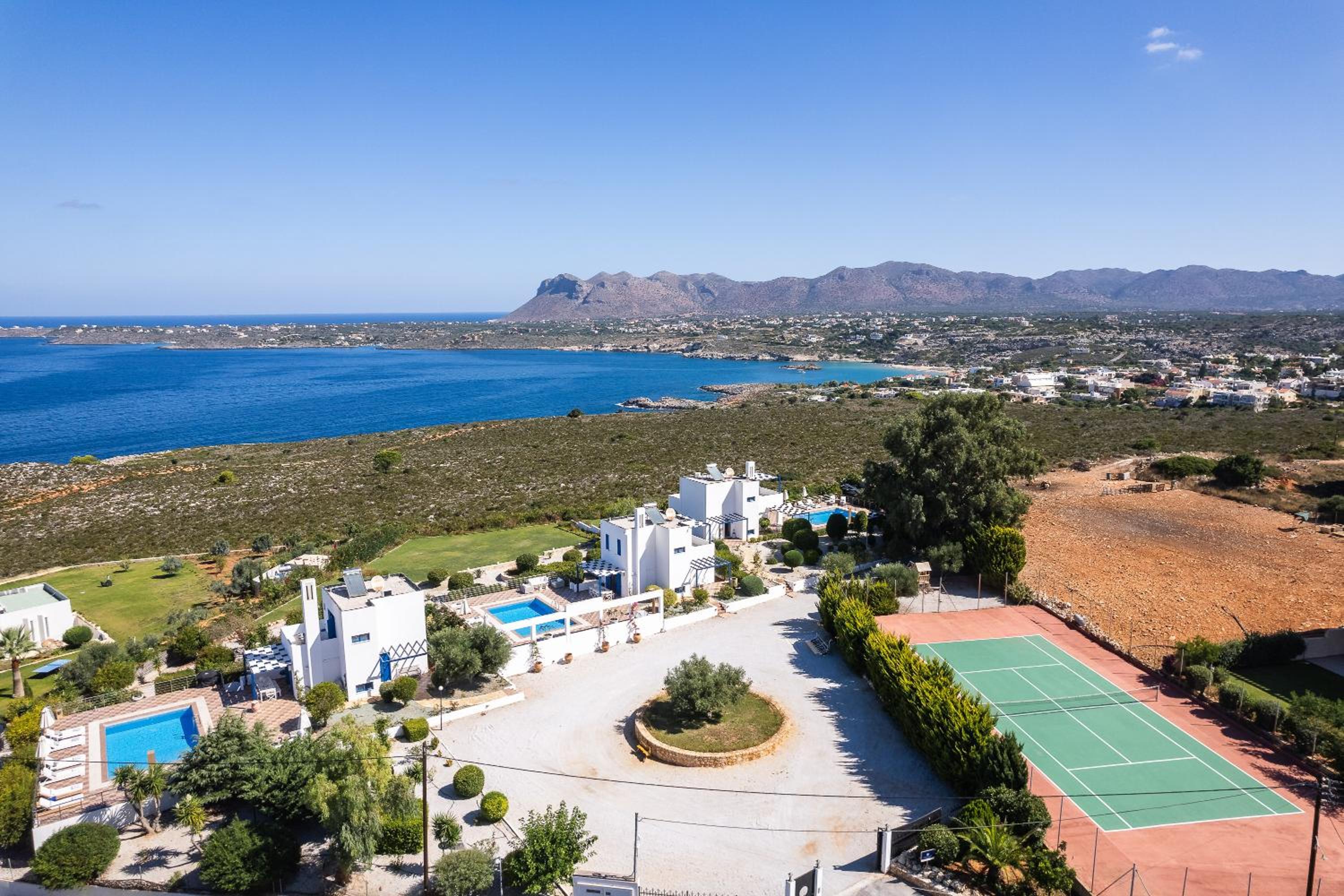 Hotel Villa Blanca - Image 1