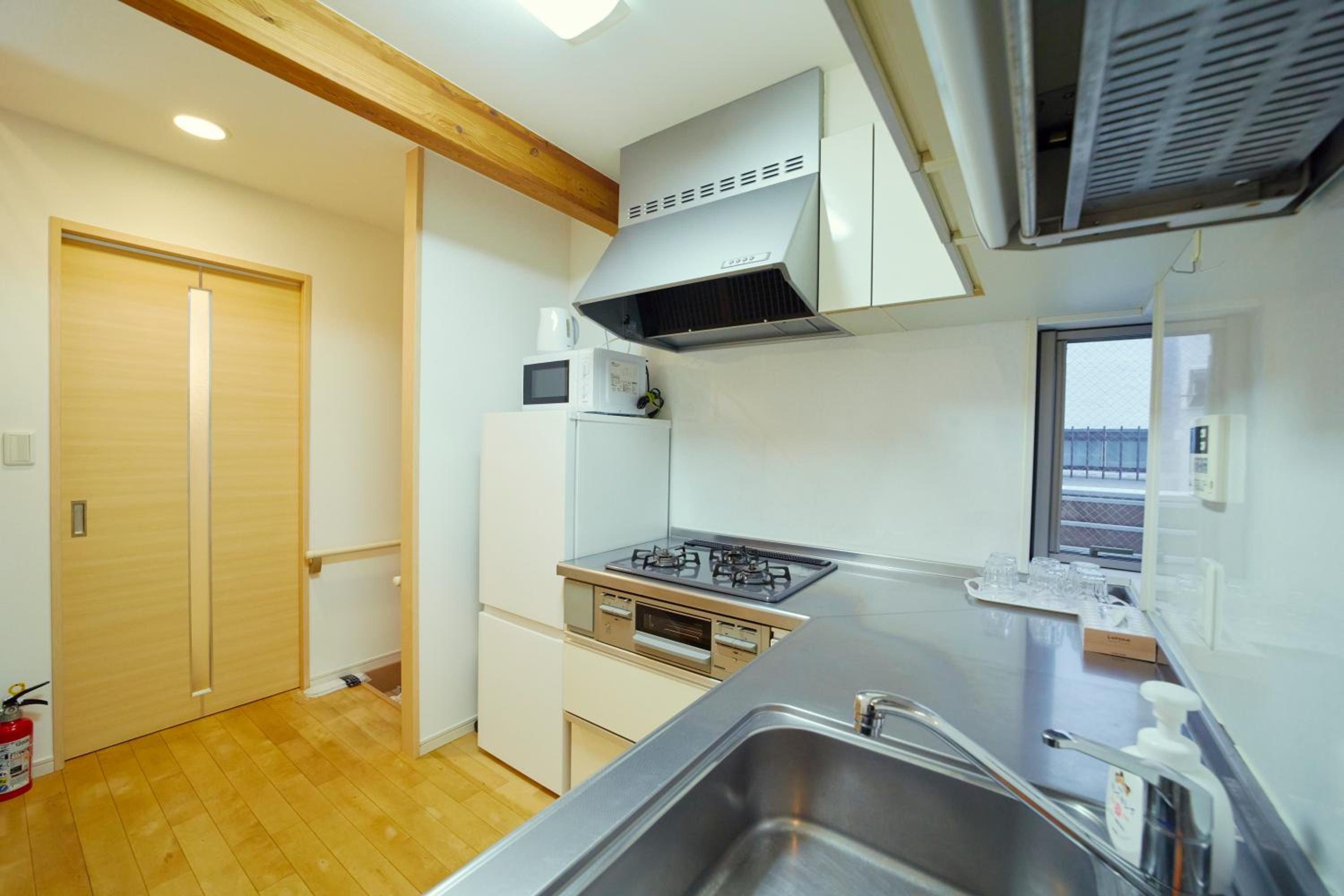 Shinjuku 'Deep Lane' Villa